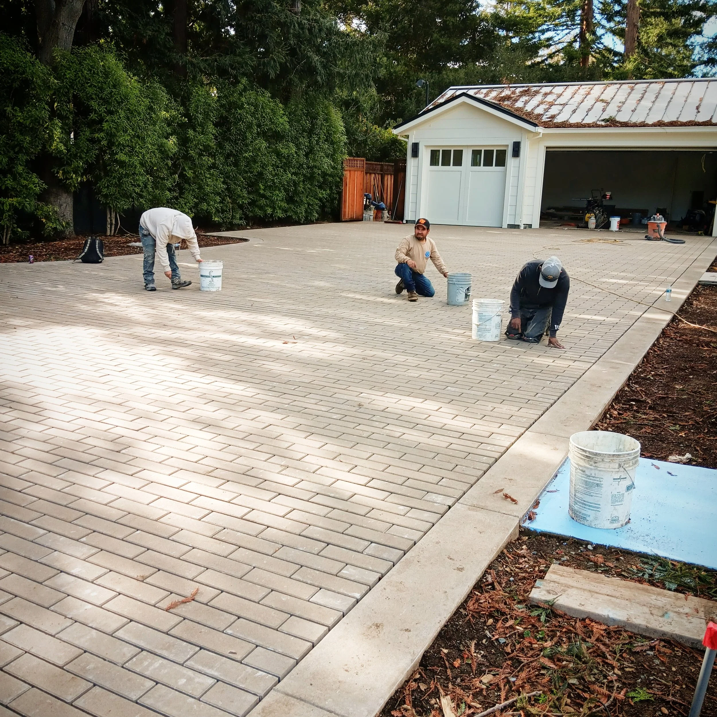 ✨From start to finish.

Swipe to see where it started &rarr;

Quality craftsmanship starts from the ground up. Another transformation by Cal Bear Builders Inc. 🐻

📍Bay Area, CA

#CALBEARBUILDERS#Pavers#hardscape#paversinstallation#bayareacontractor