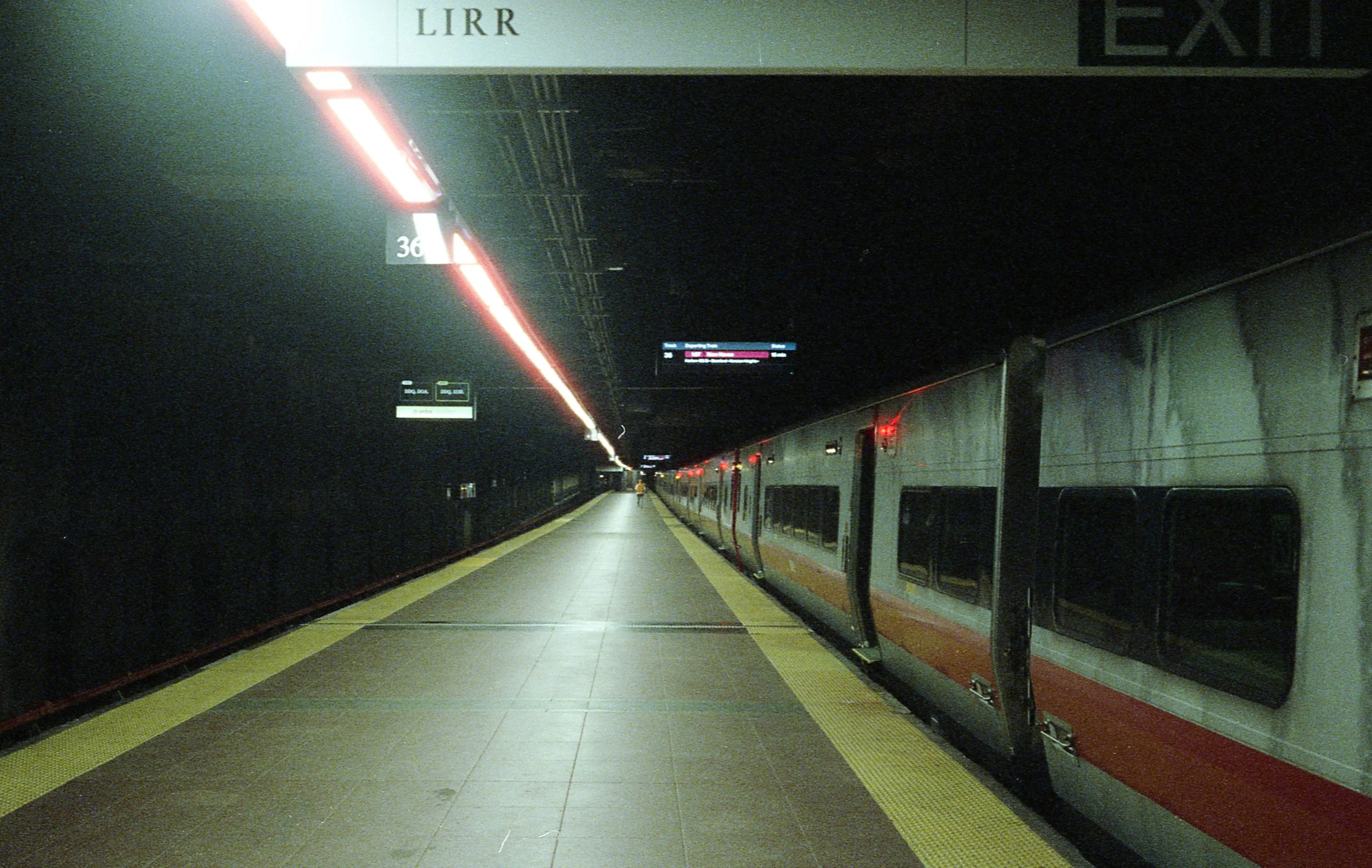 img048.jpg