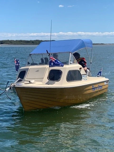 sailpast3.jpeg