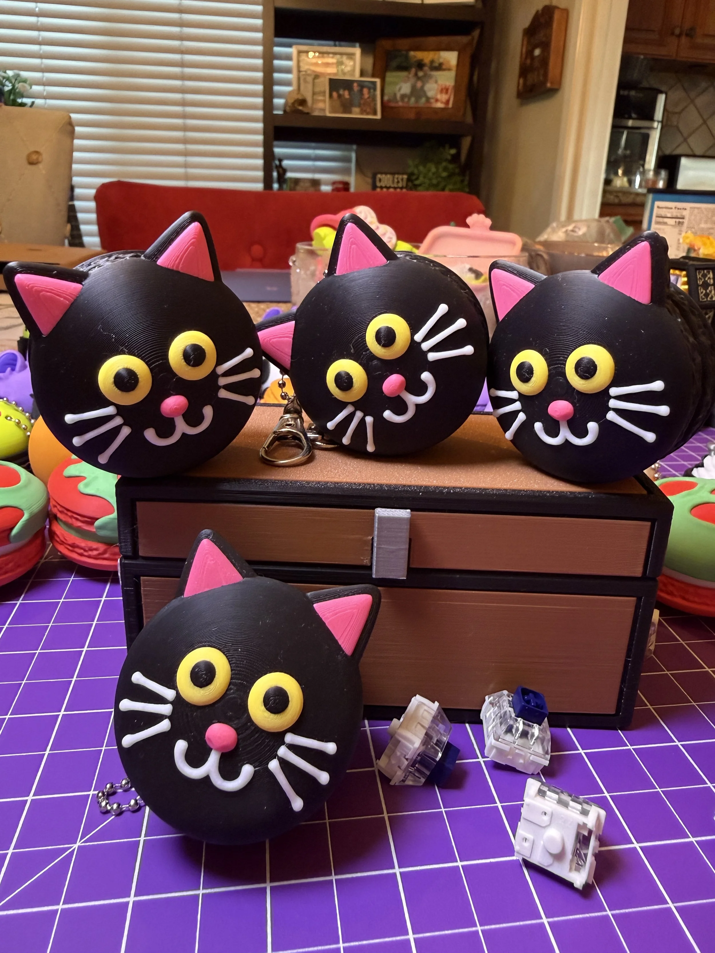 Black Cat Macaron Clicker