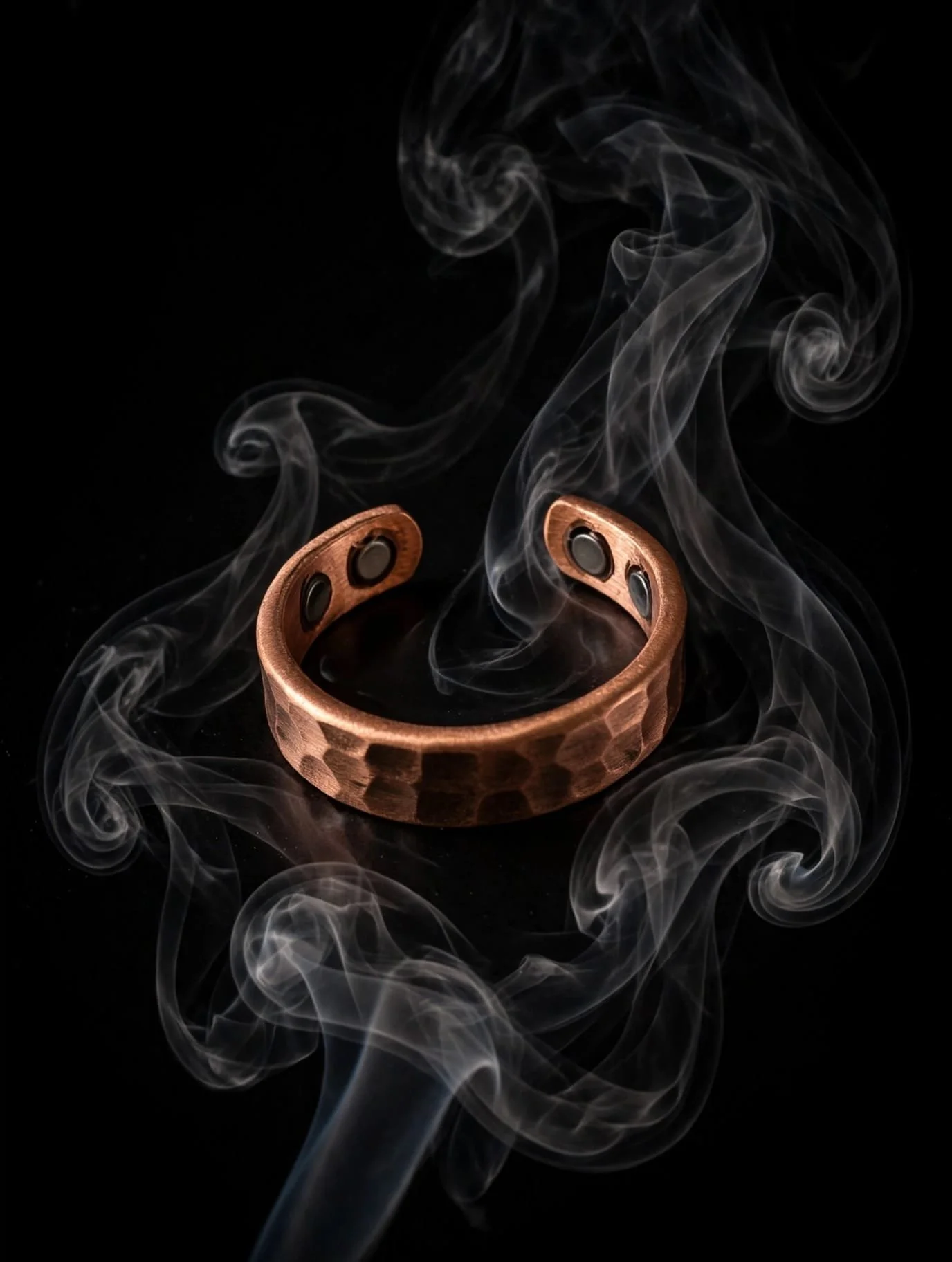 Timeless Elegance Copper Ring with Magnetic Wellness