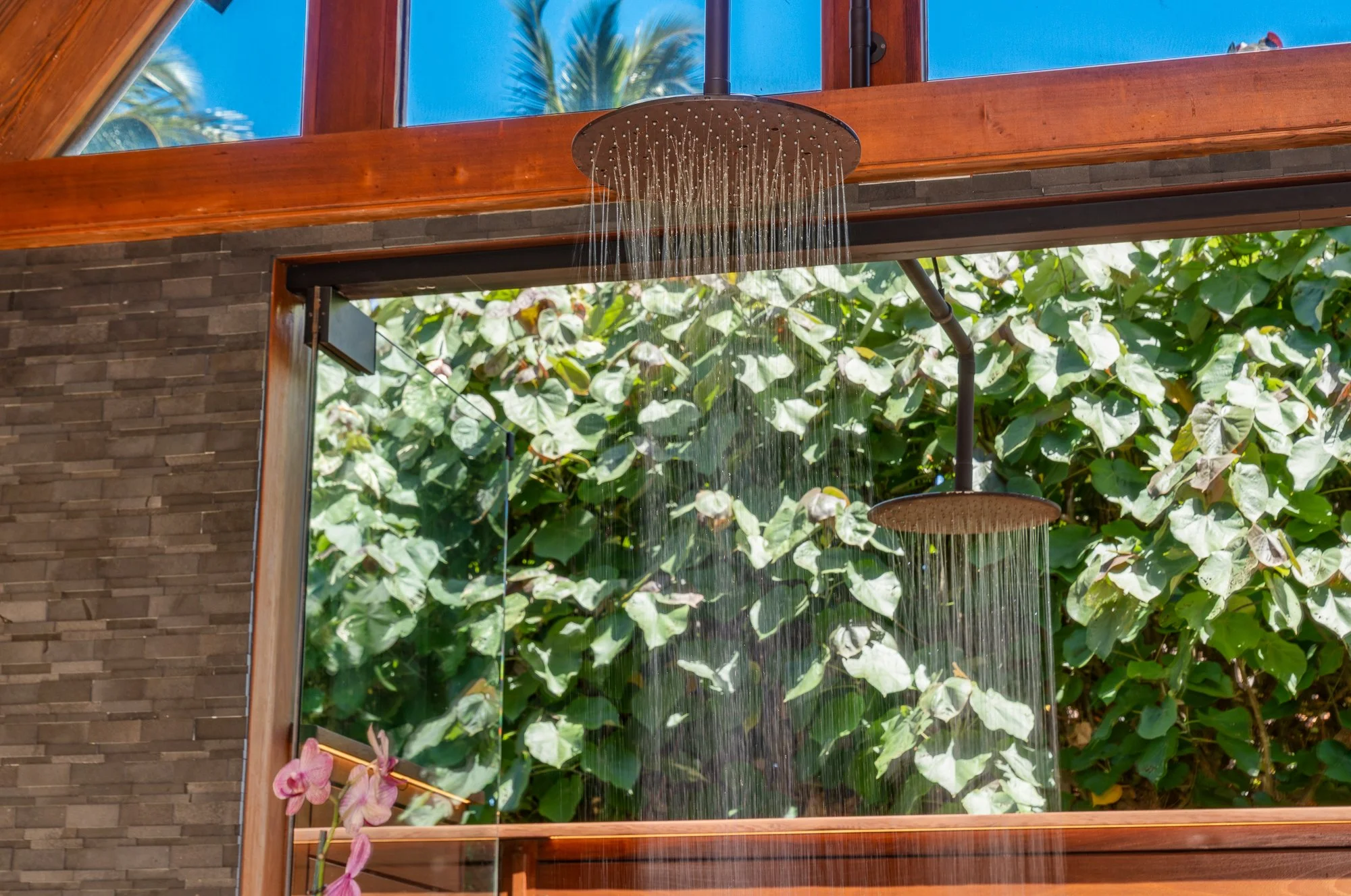 17 Primary indoor outdoor shower.jpg