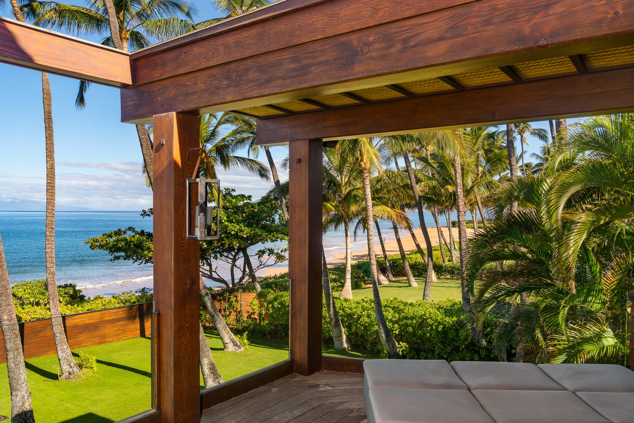 09 primary lanai Keawakapu beach views.jpg