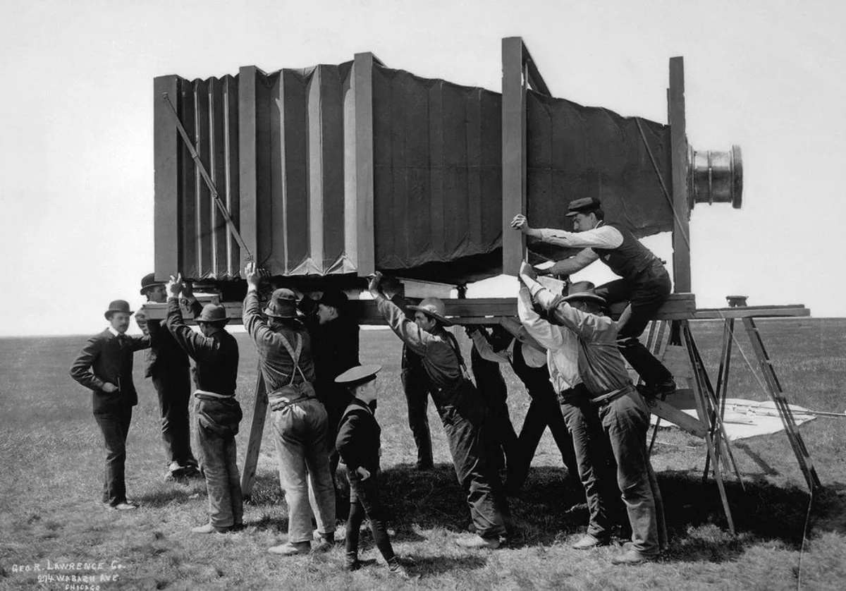 Giant large format camera from the 1800s