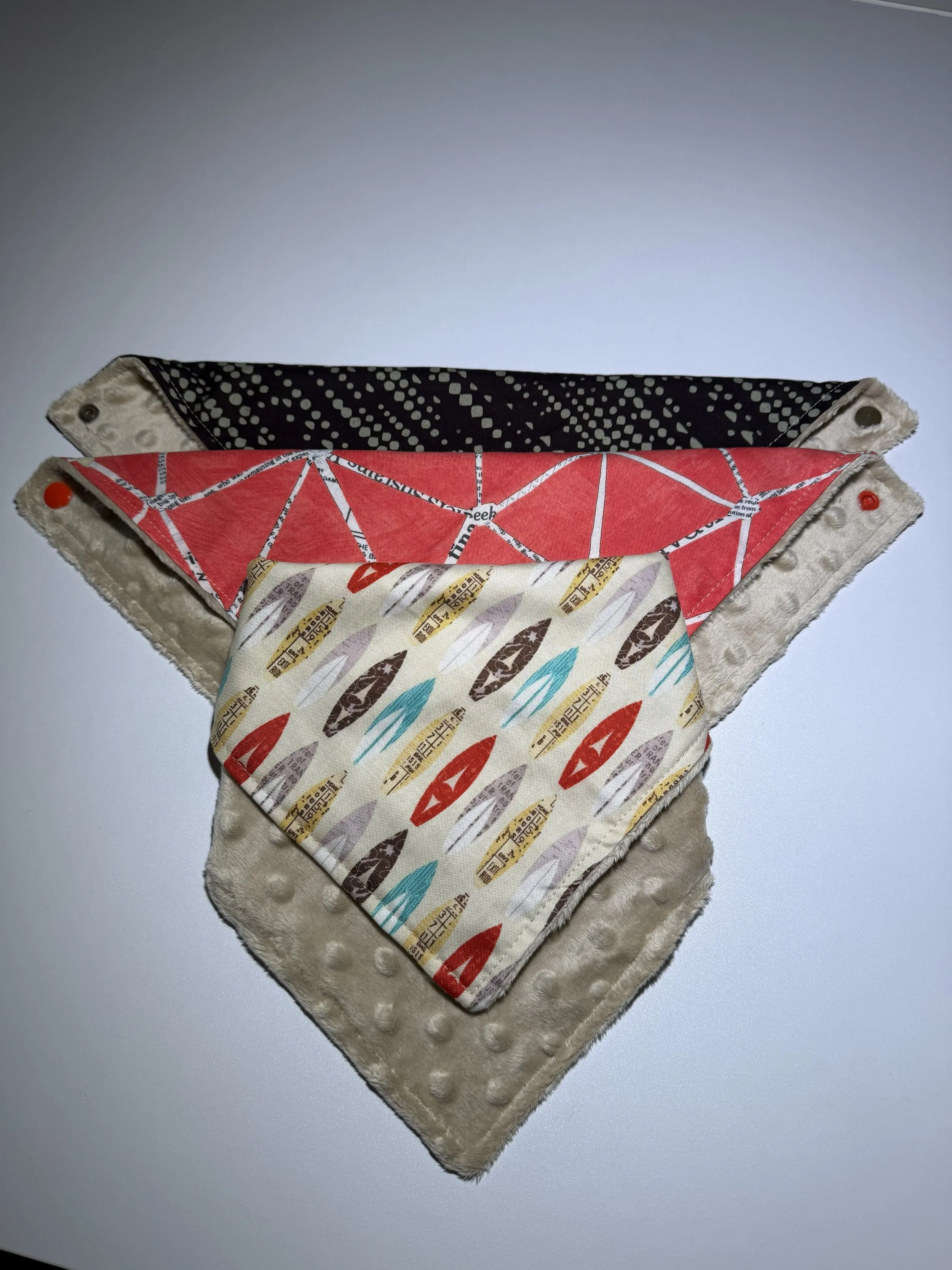 Beige Surfboard Bib Cloth Set