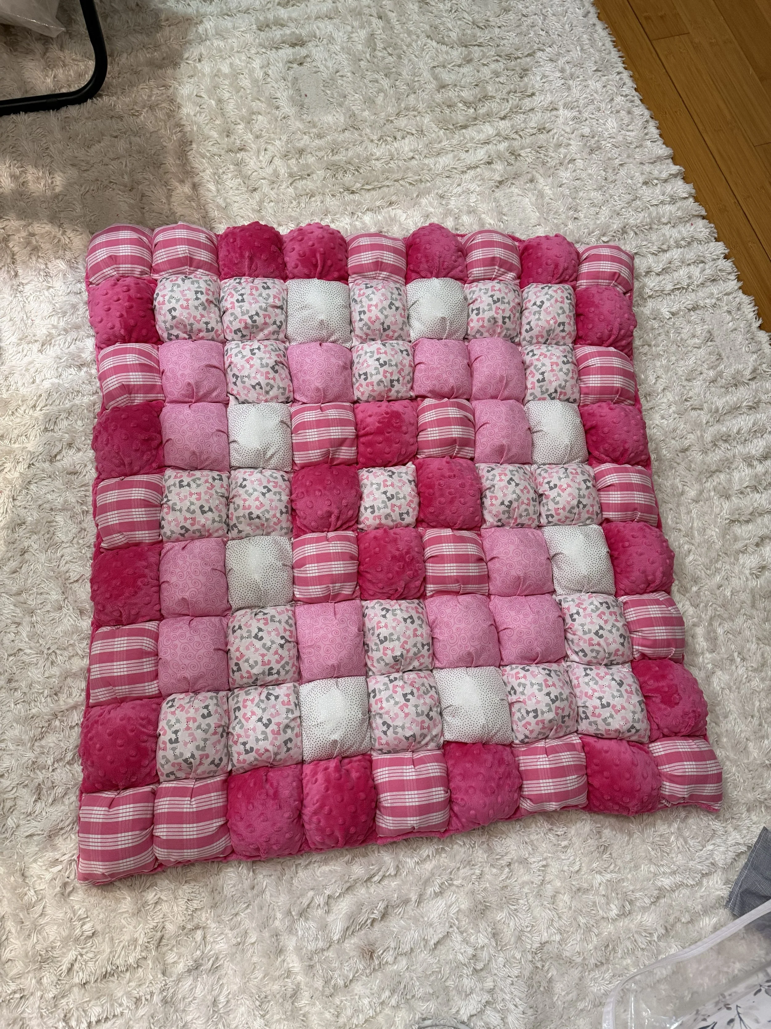Pink Palaka Fox Blanket