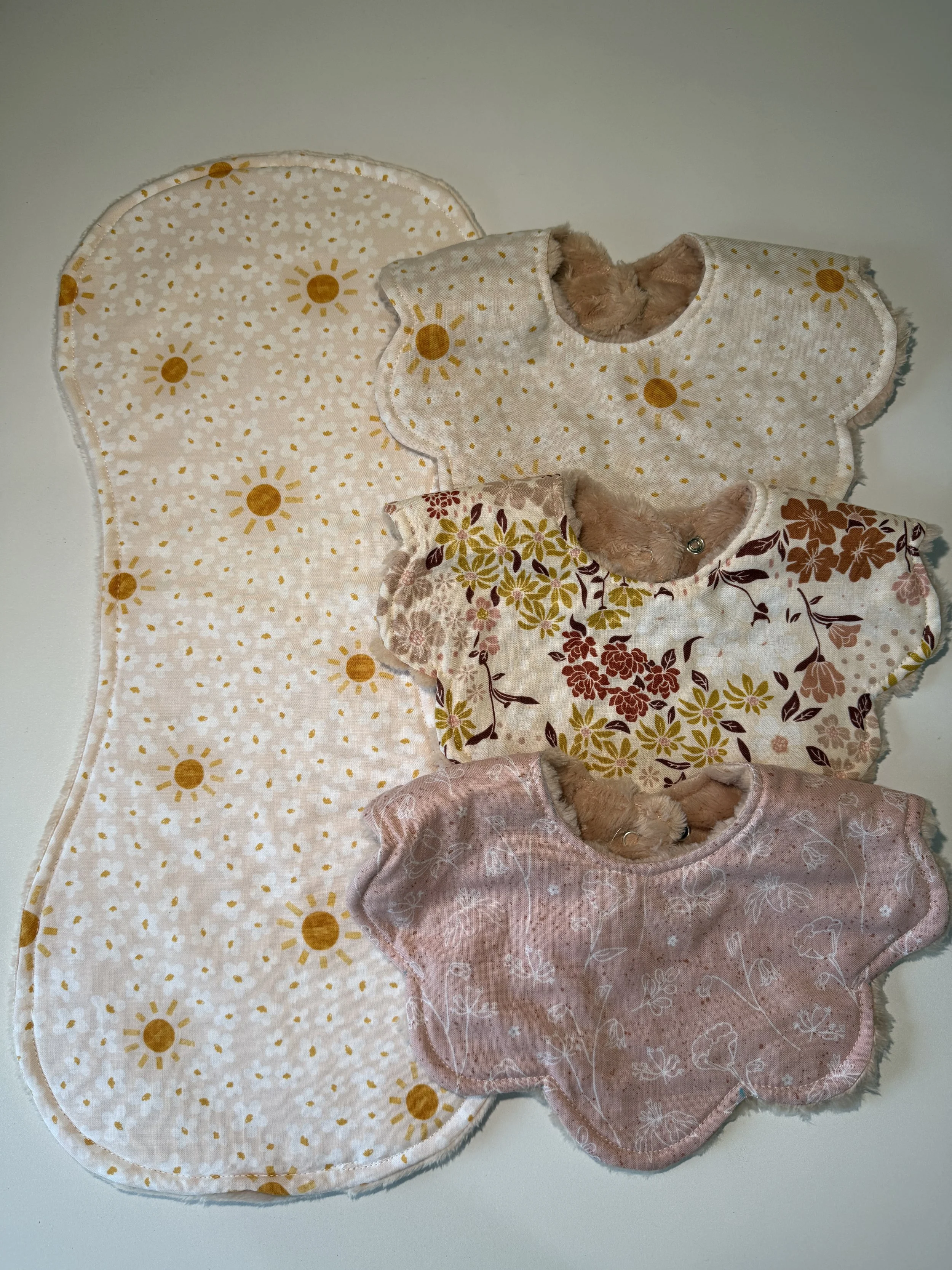 Sunny Bib & Burp Cloth Set