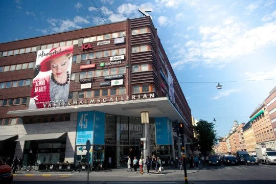 AMF/VÄSTERMALMSGALLERIAN
Concept, ideation & copy: "c/o Kungsholmen".