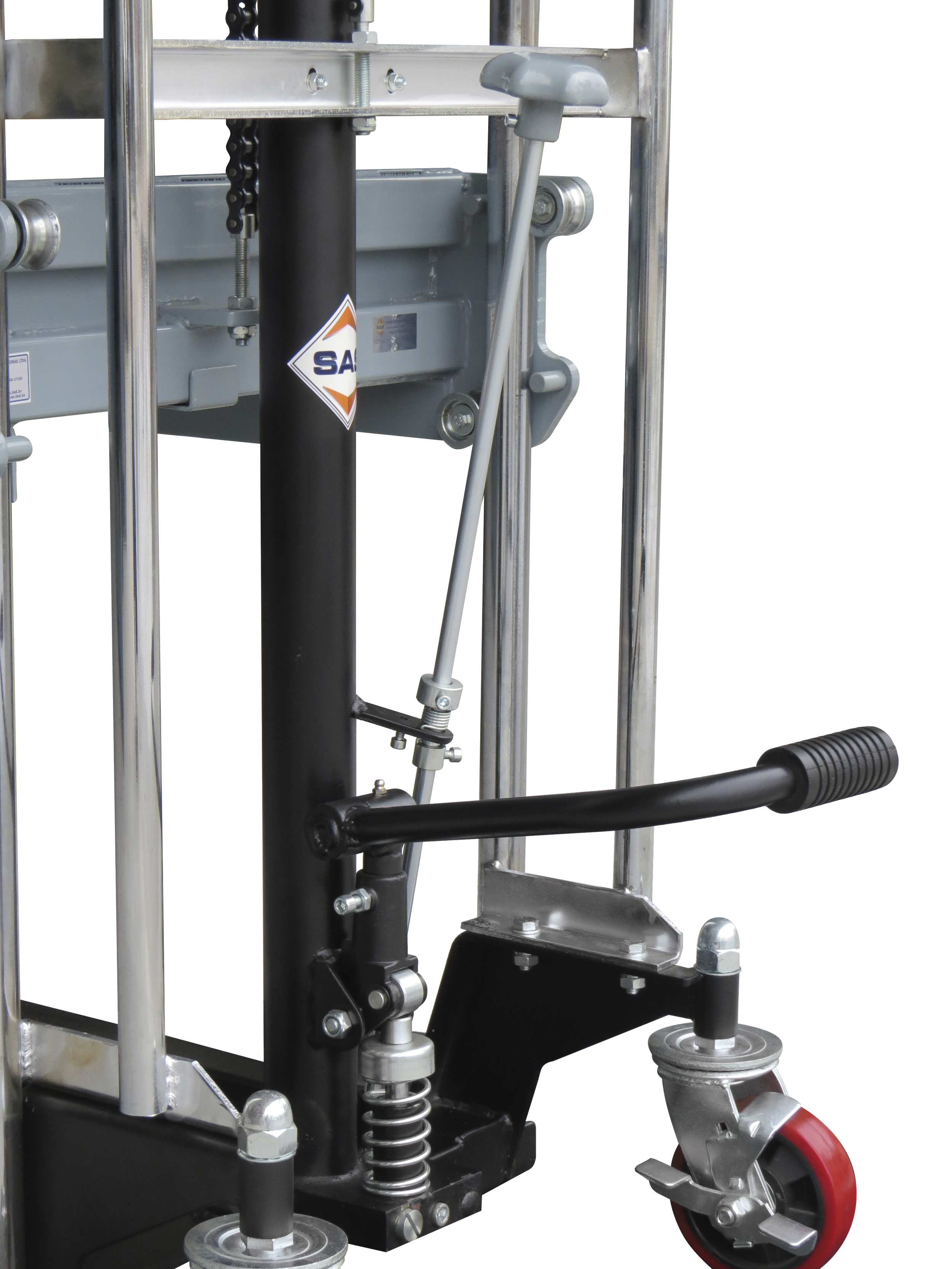 EHM 0415 - Pedal e Acionamento de Descida Ergonimica (RGB, PNG).png
