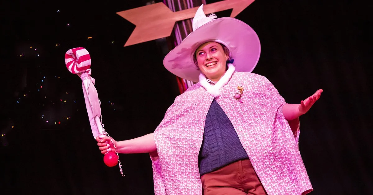 016_nottingham-playhouse-hansel-and-gretel-_pamela-raith-photography.jpg