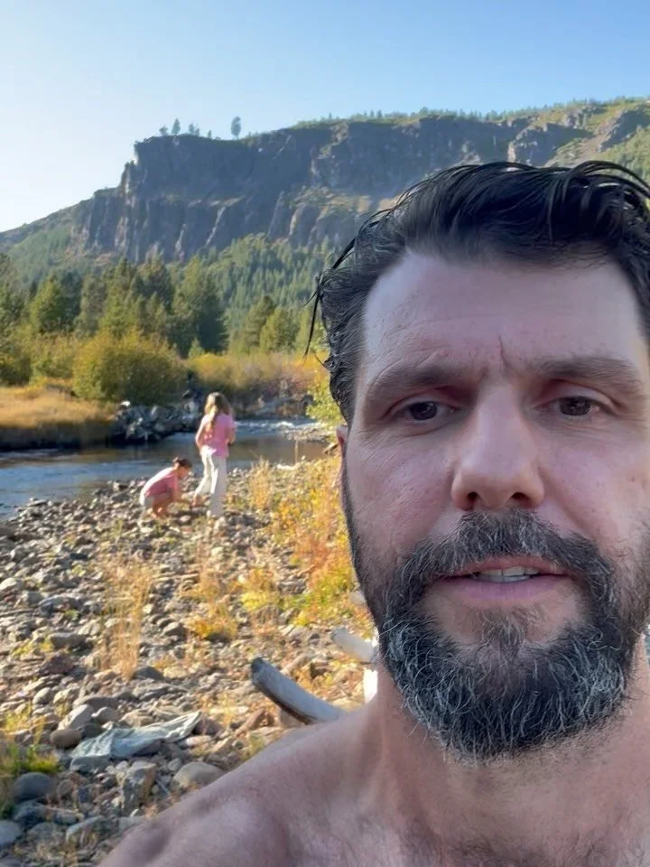 Brought my kids along for the daily practice today in an absolutely beautiful location. My older daughter snapped these shots of me! My younger daughter climbed into my lap for my final few breaths and breath holds on this series of circular breathin