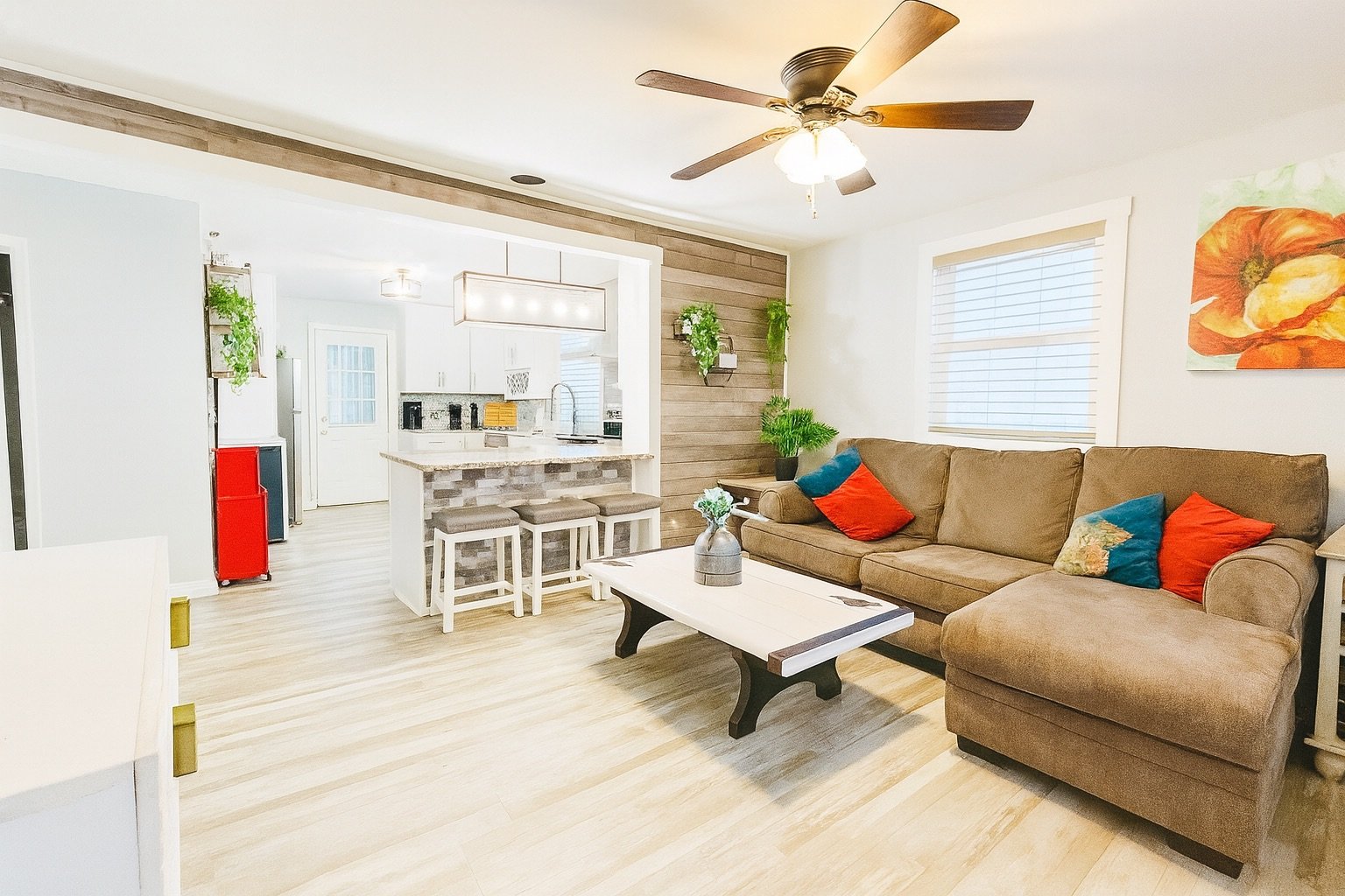 Modern furnished single-family rental in Glen Burnie, Maryland.