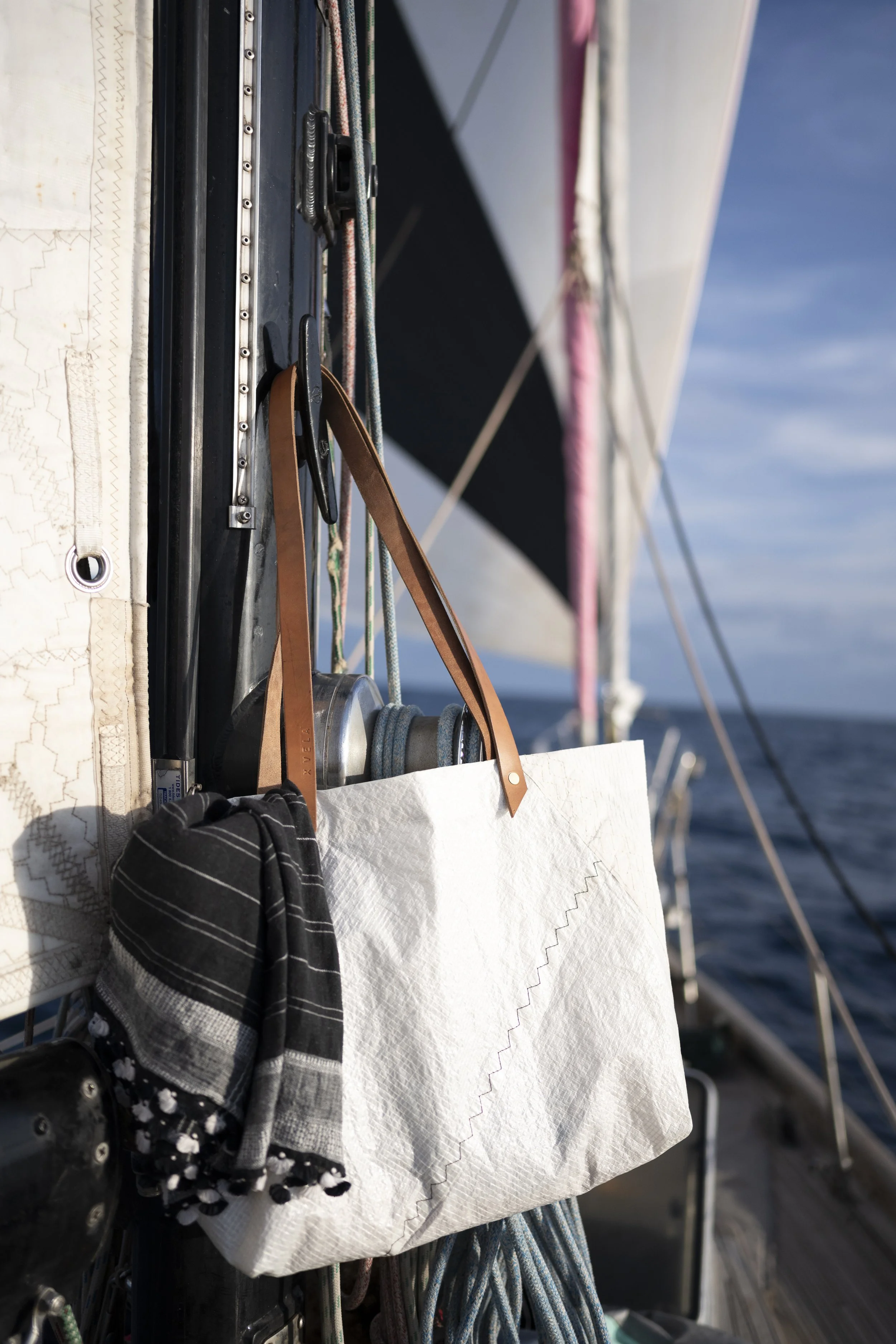 White Carbon Tote