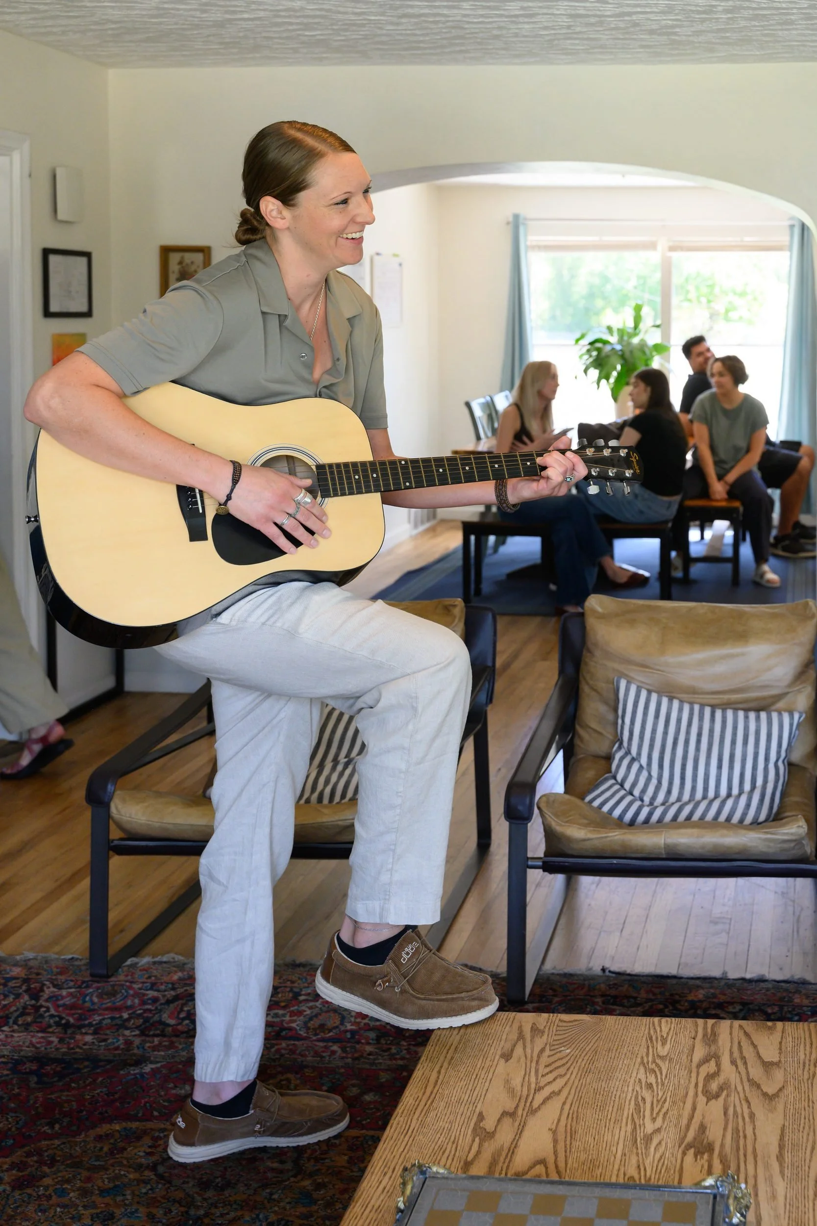 echo-springs-utah-staff-guitar-music-group-02.jpg