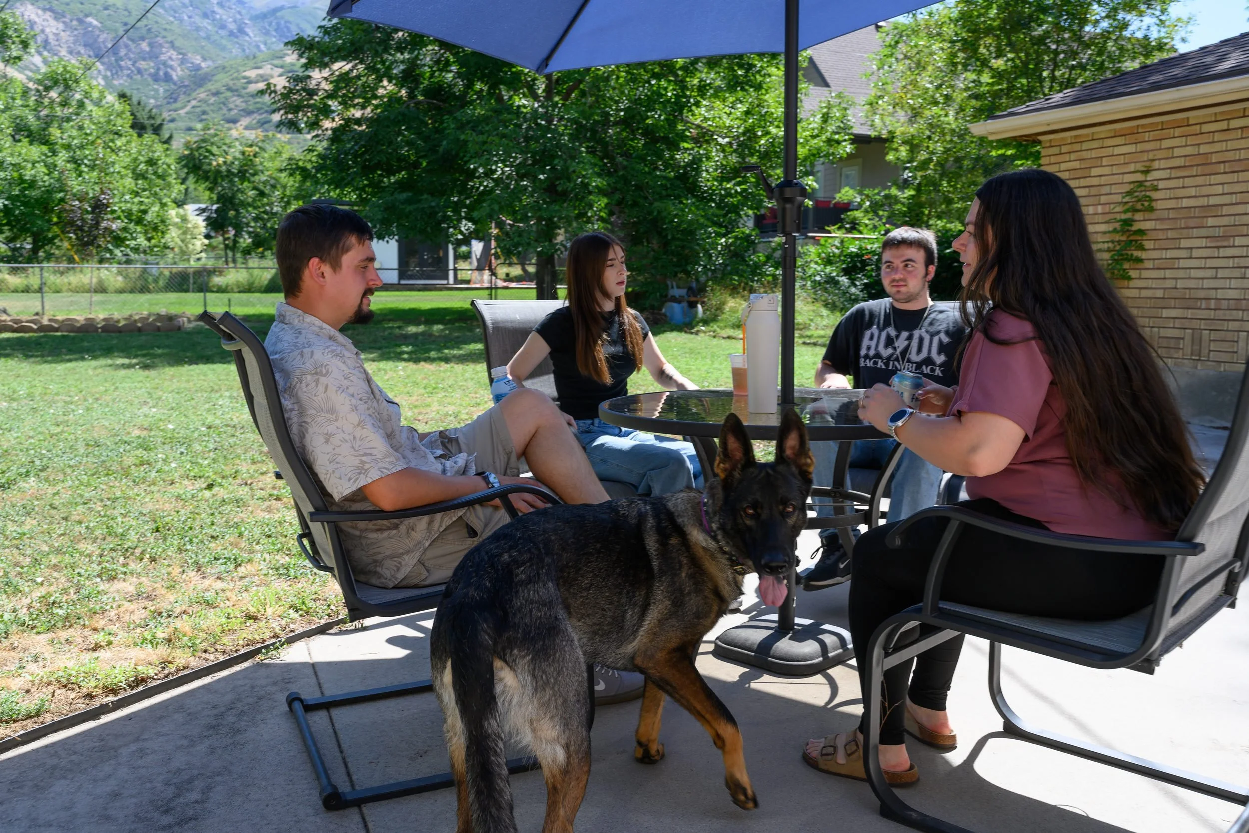 echo-springs-utah-patio-conversation-02.jpg