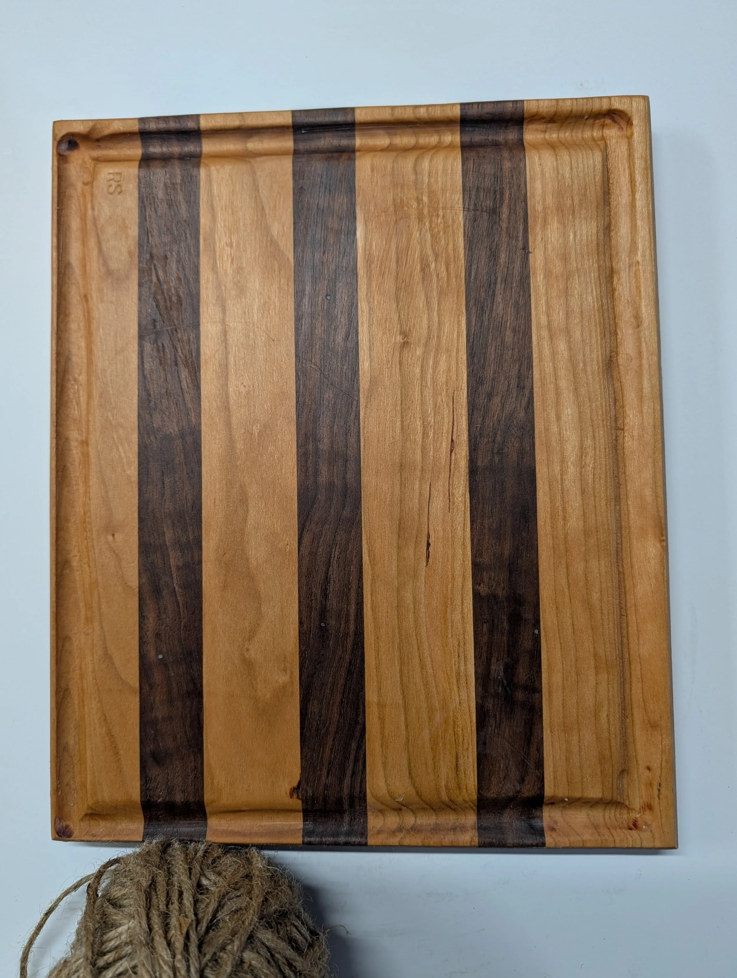 Walnut and Cherry Striped Drip-Edge Cutting Board