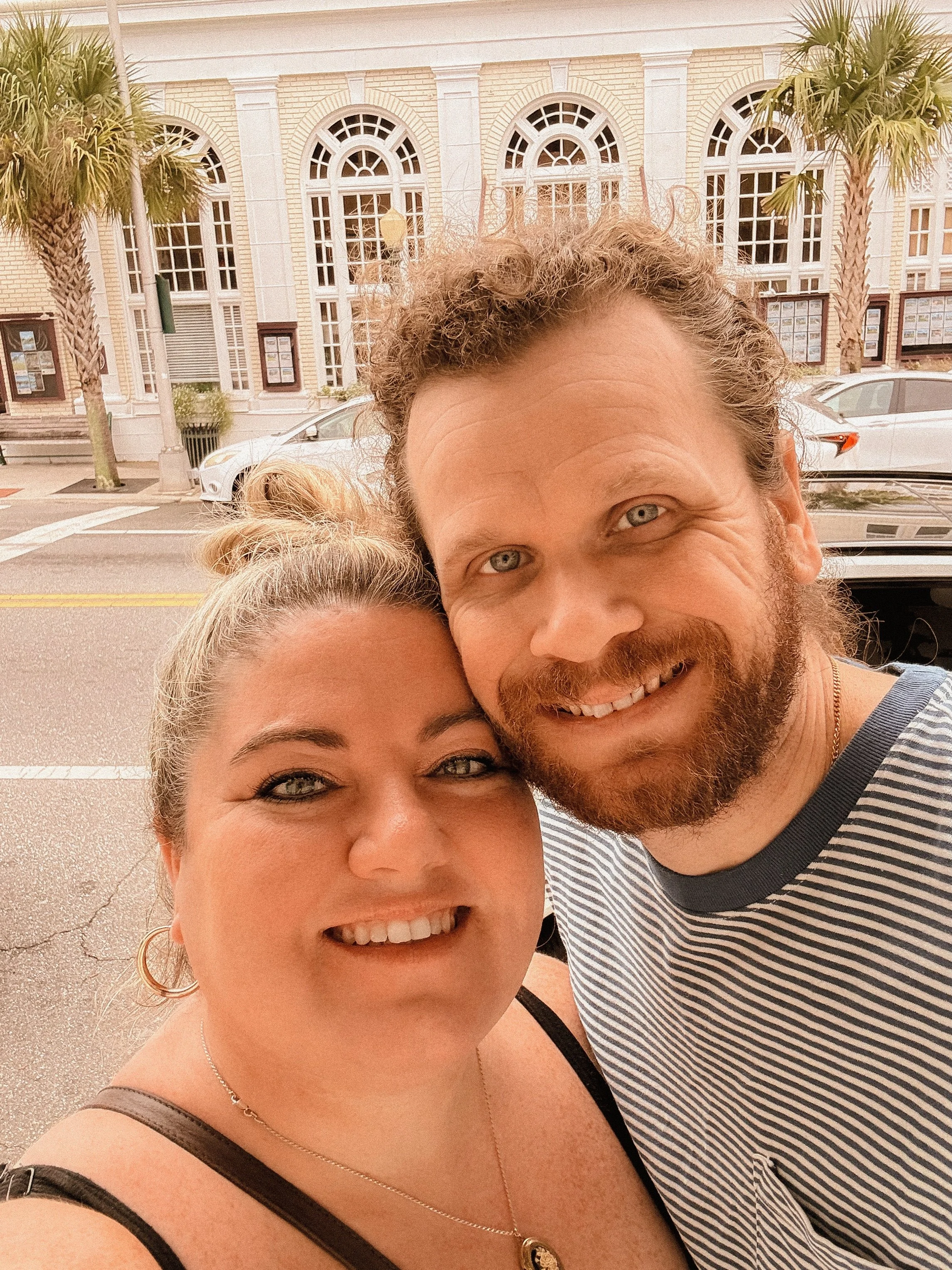 Mount Dora Anniversary Trip Part I &hearts;️

Yesterday, Daniel and I celebrated 18 years of marriage. It really is hard to believe, despite the fact that we&rsquo;ve done sooooo much life together. Sometimes it still feels new and exciting. Sometime