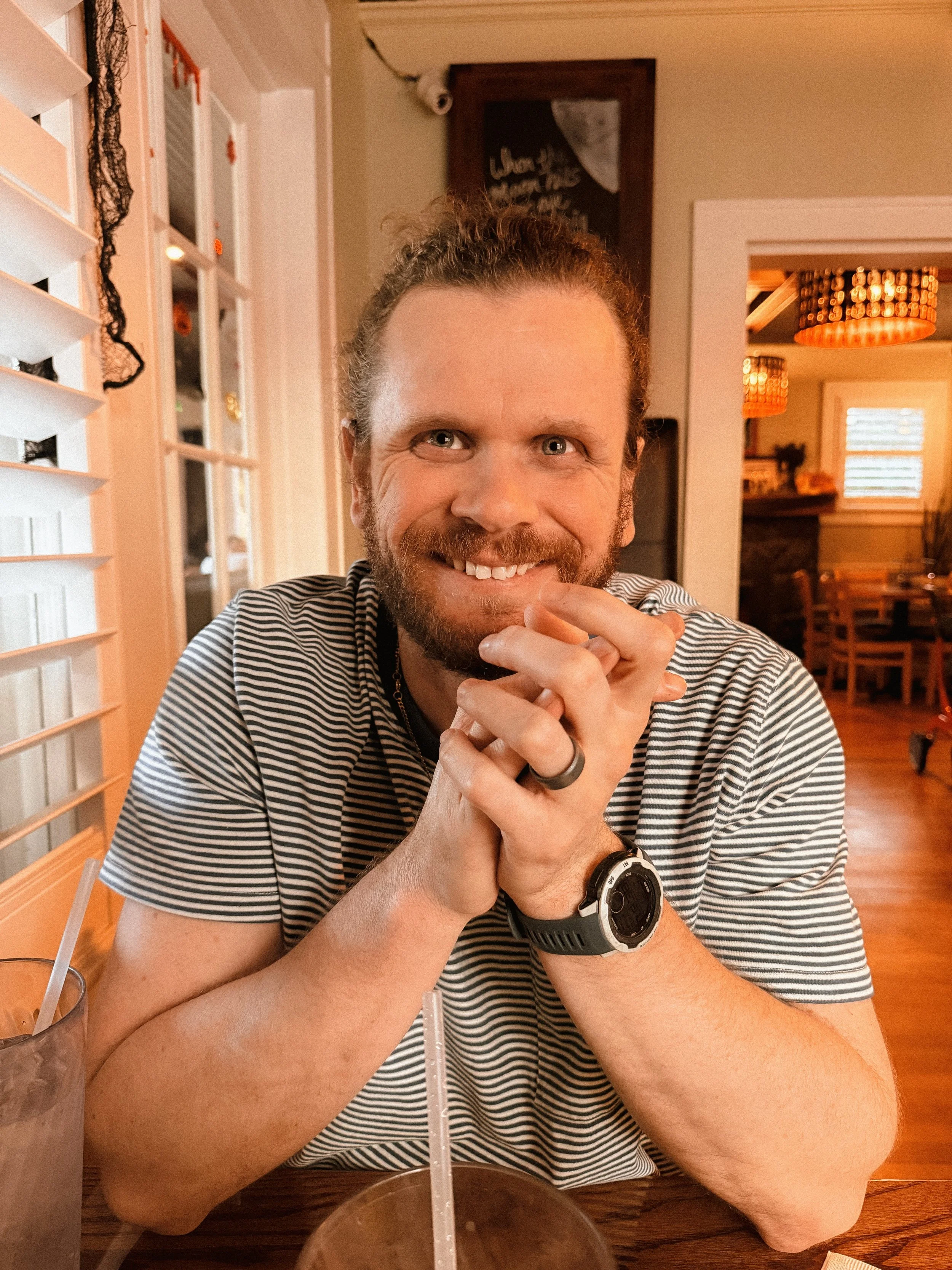 Mount Dora Anniversary Trip Part III &hearts;️

On our second night, we found a little Italian restaurant inside an old Craftsman house, and we just loved it. The weather changed unexpectedly, the rain bringing in a little cool front, so we were over