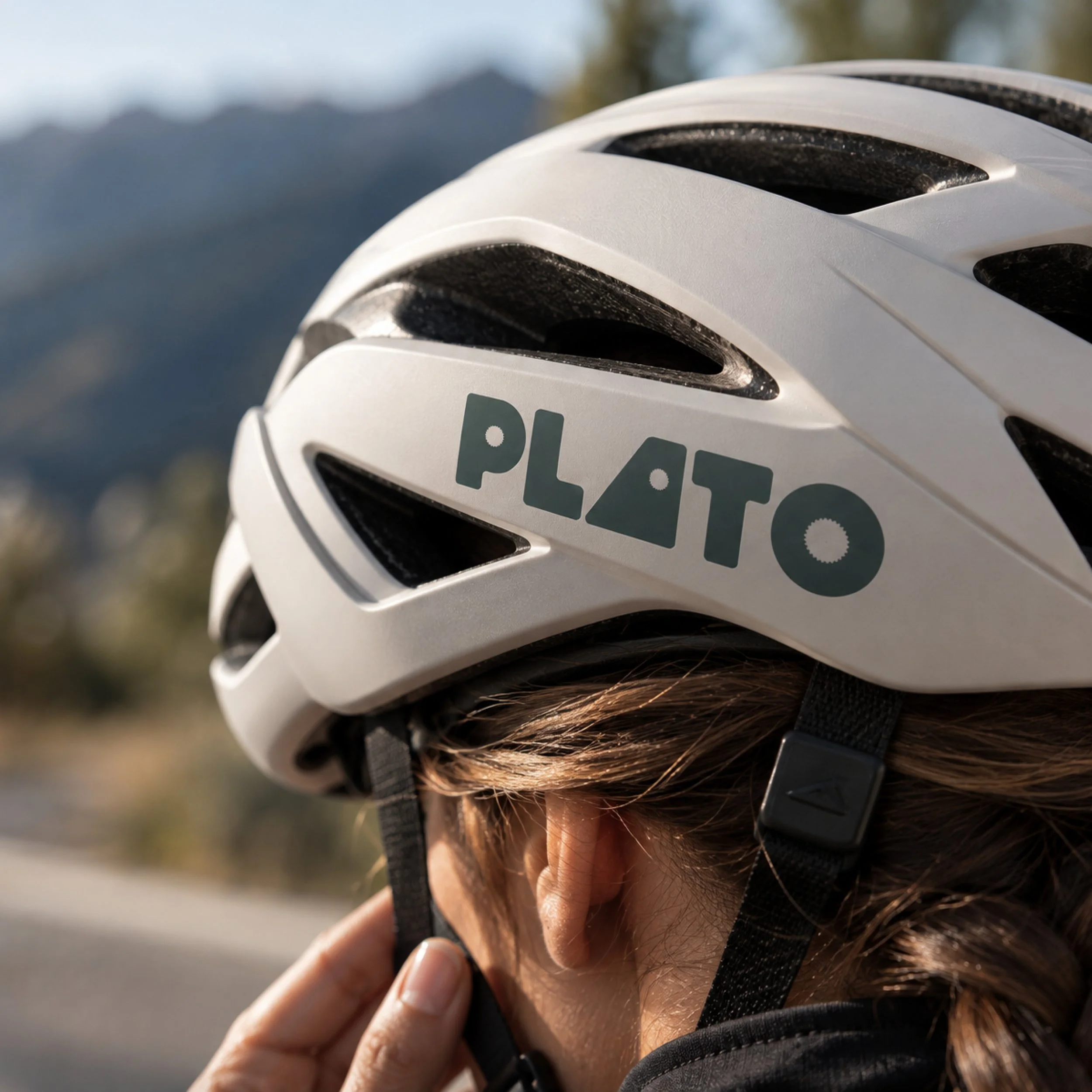 Casque avec logo PLATO