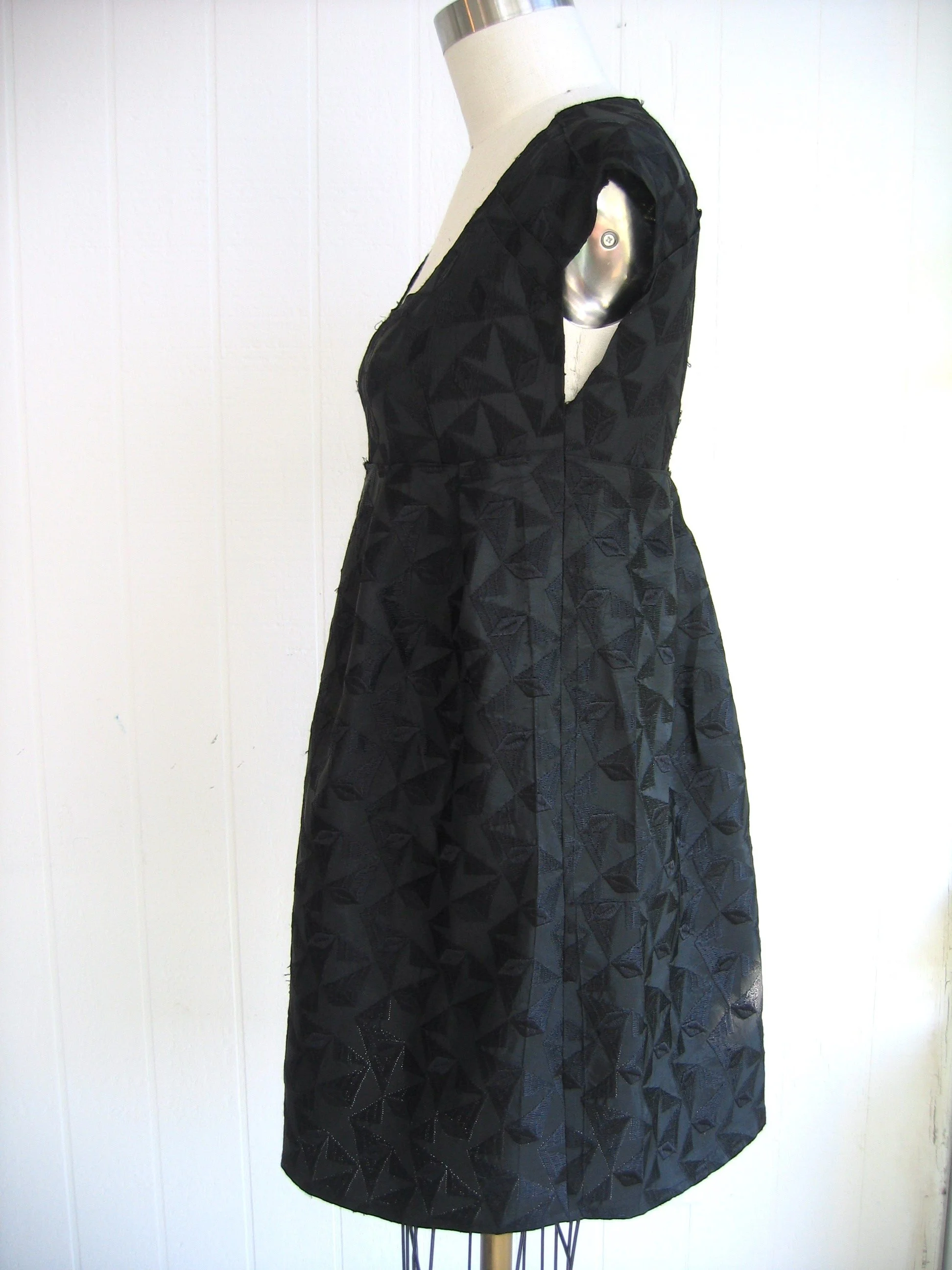 landi dress side.jpg