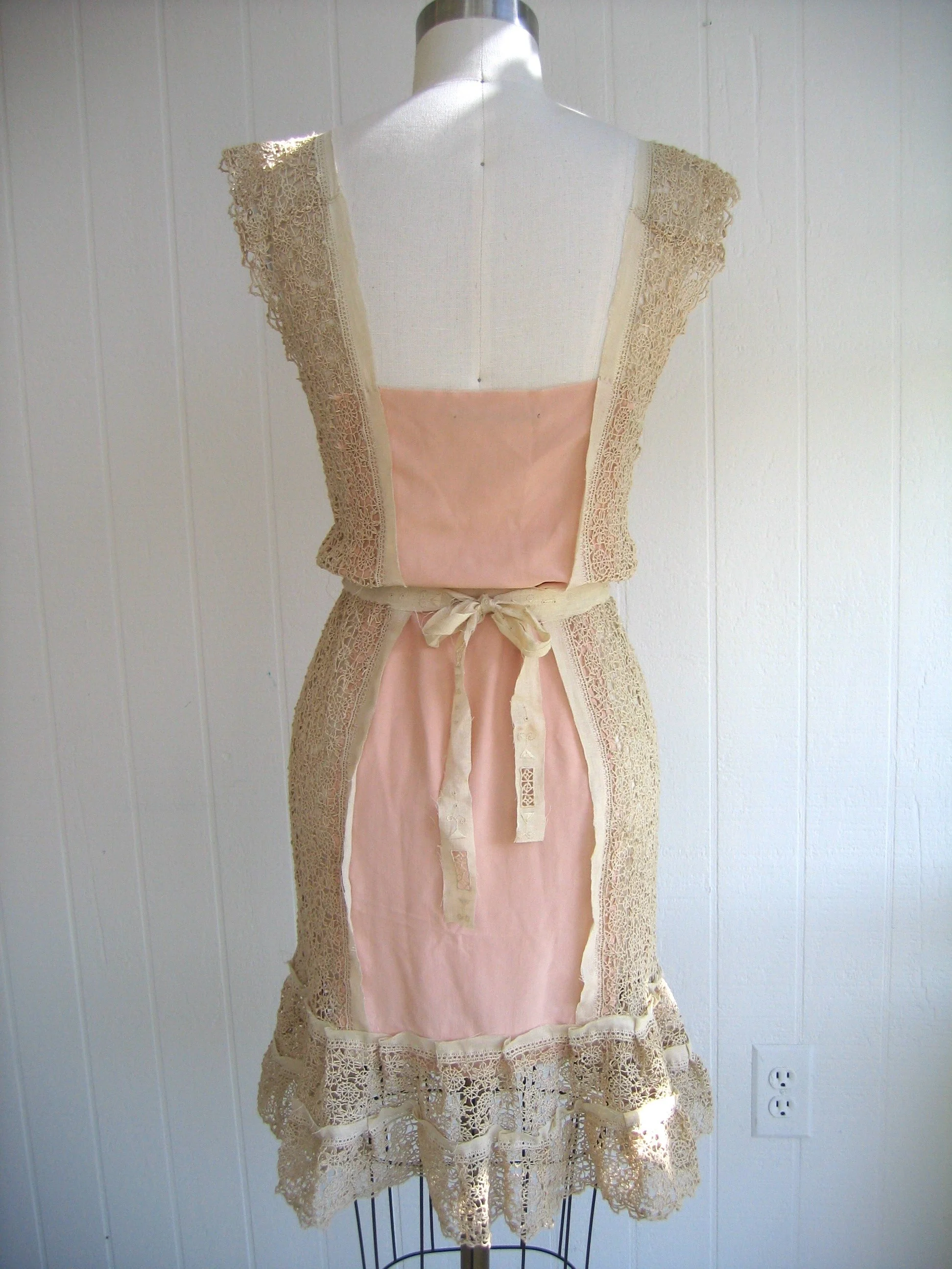 marfu crochet dress back.jpg