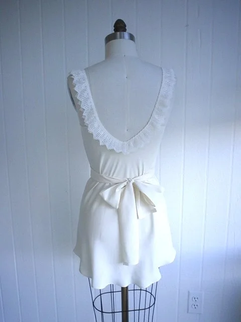 gina cream silk lace top back.jpg