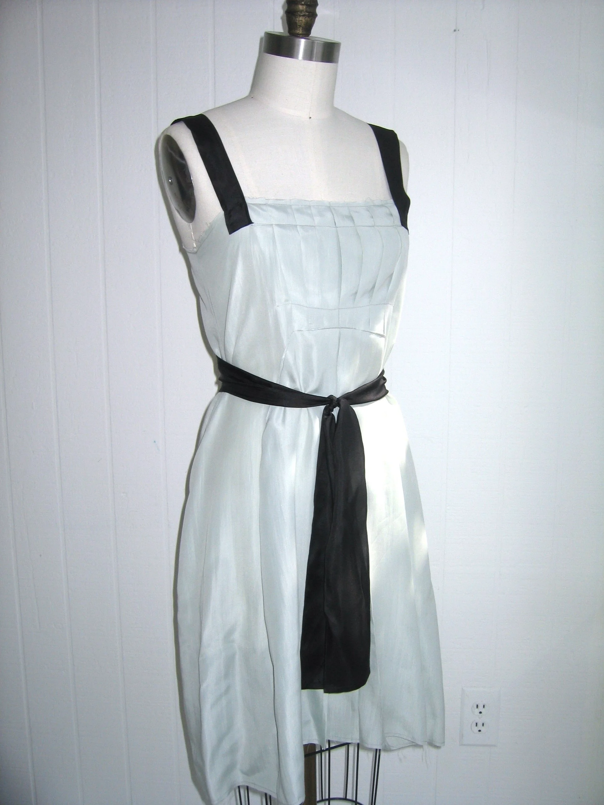 gemma foam silk pleated dress front.jpg