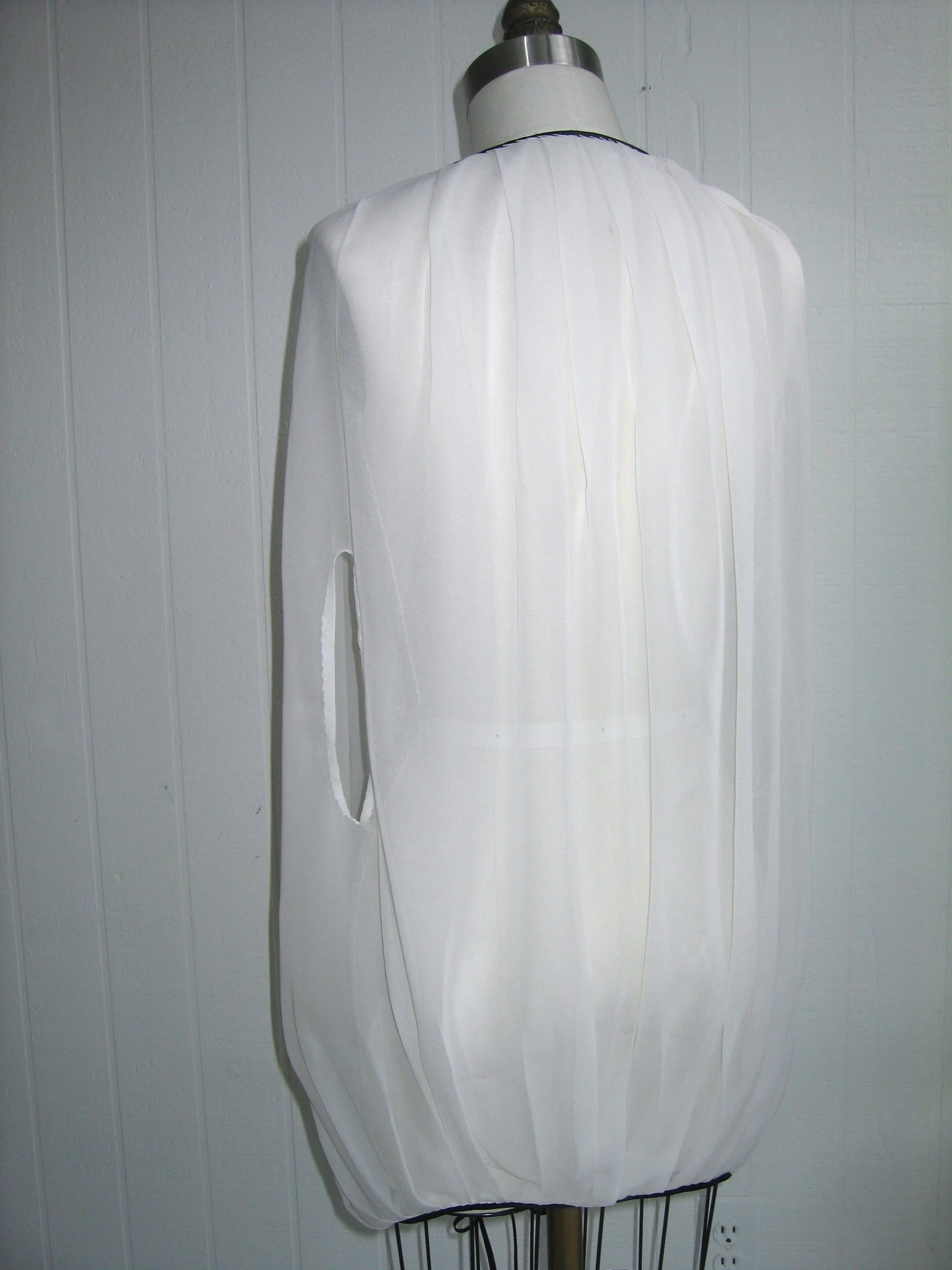 cocoon silk cape back.jpg