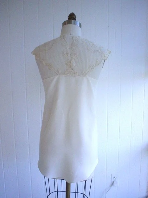 polly tocream silk top lace collar back.jpg