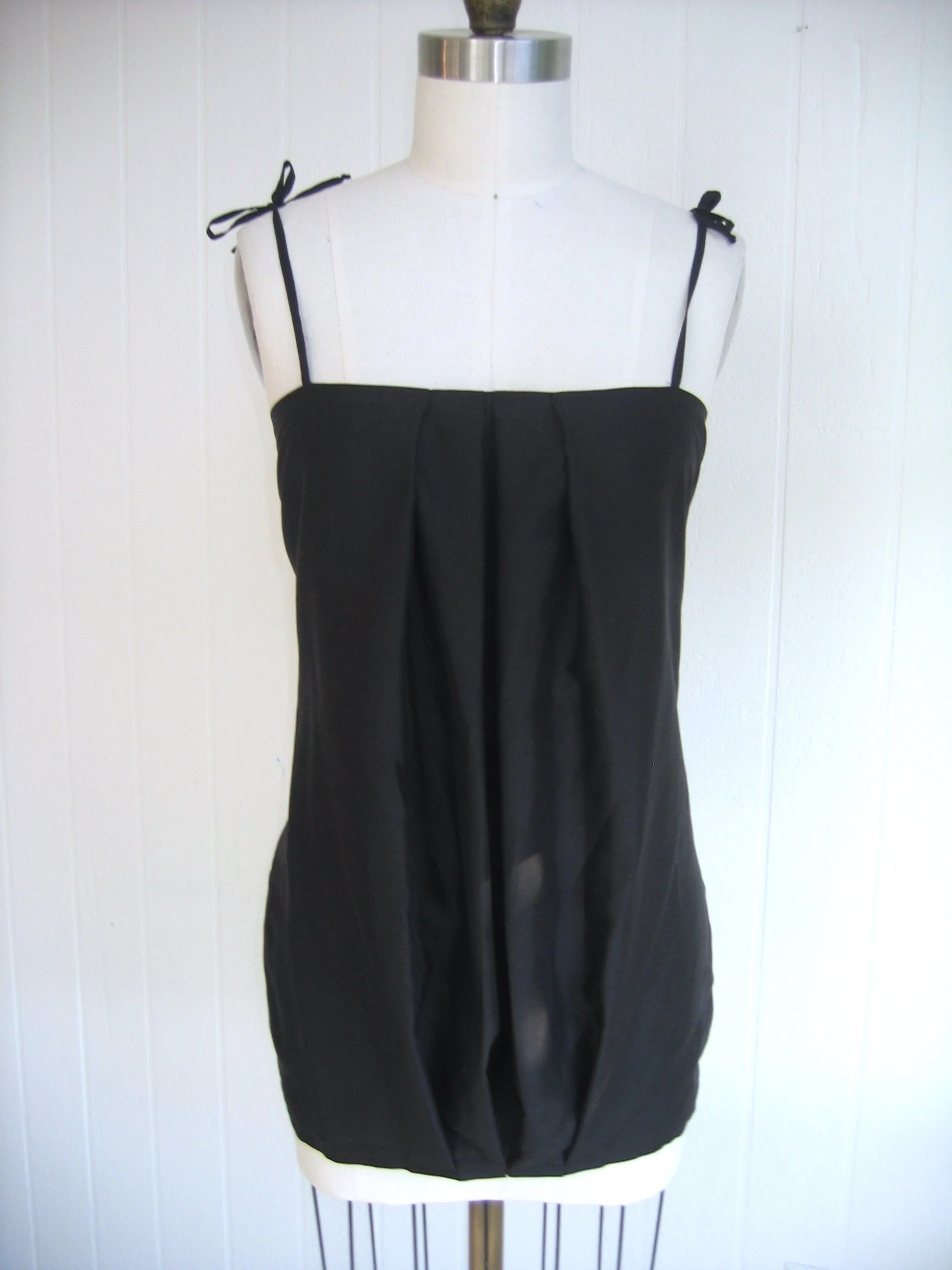 bibi top front.jpg