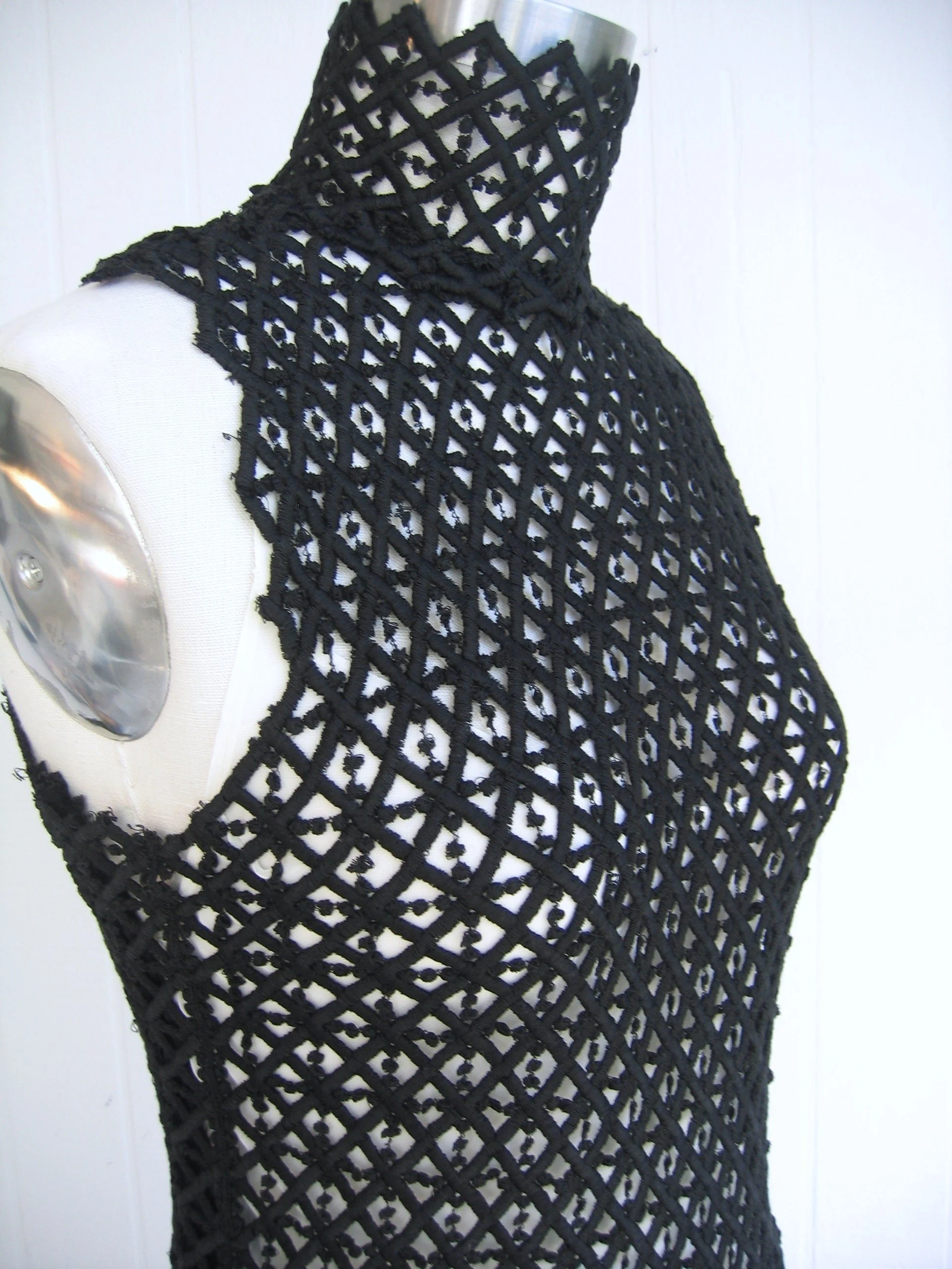 roxy crochet dress detail.jpg