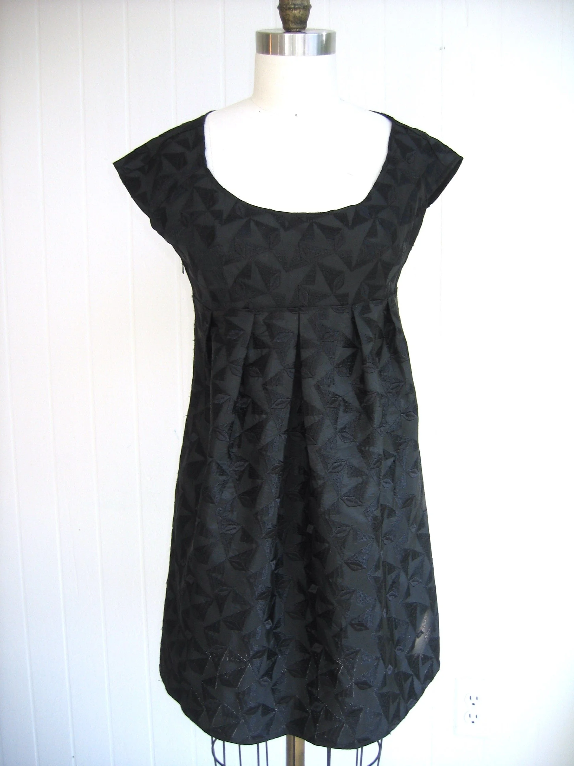 landi dress front.jpg