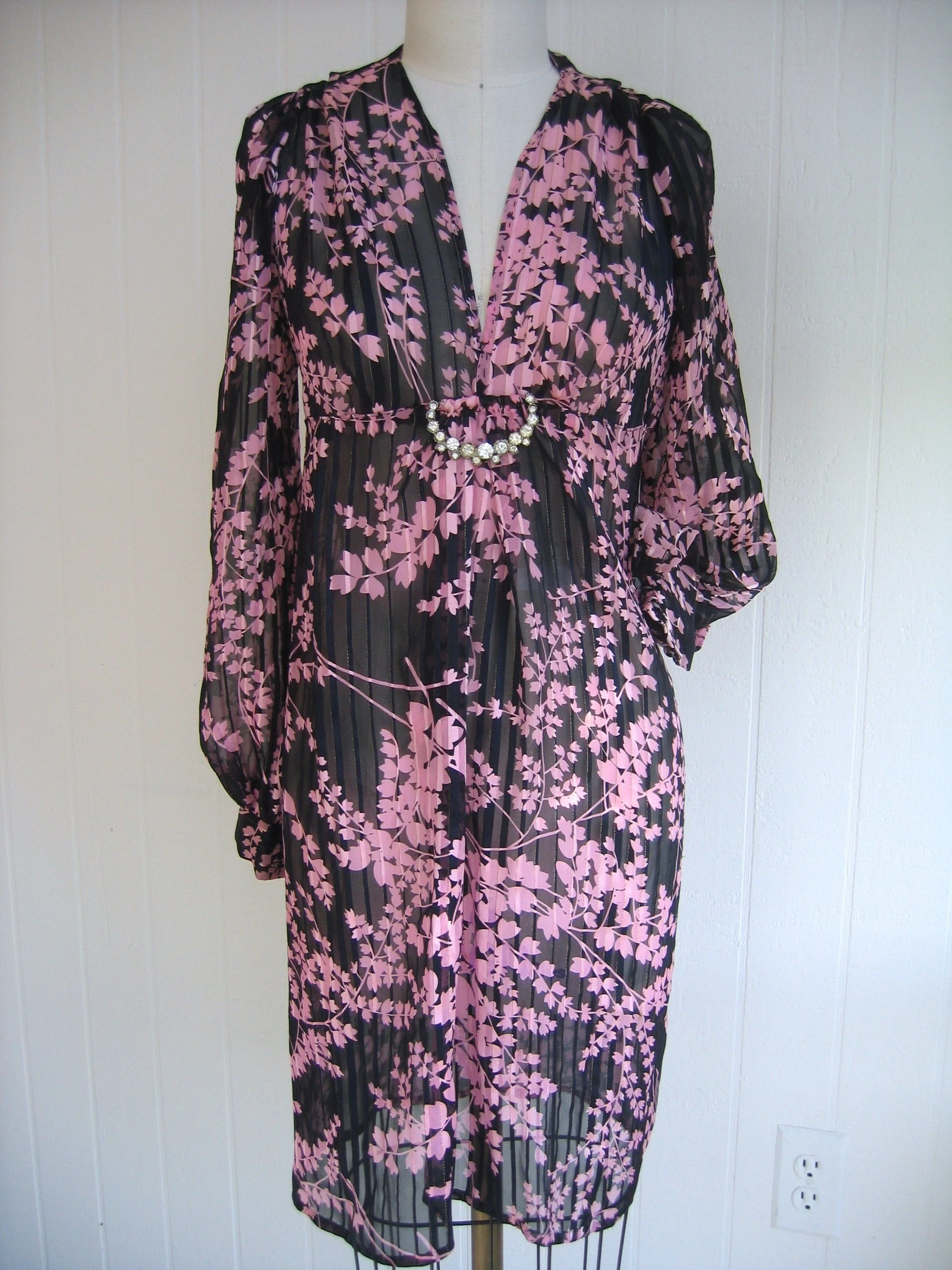 buttercup dress front.jpg