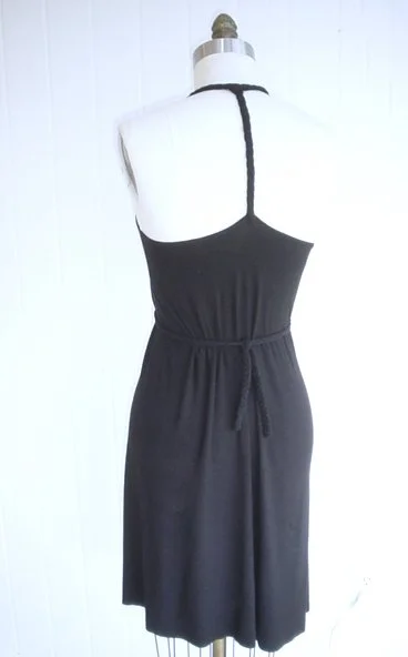 kay dress back.jpg