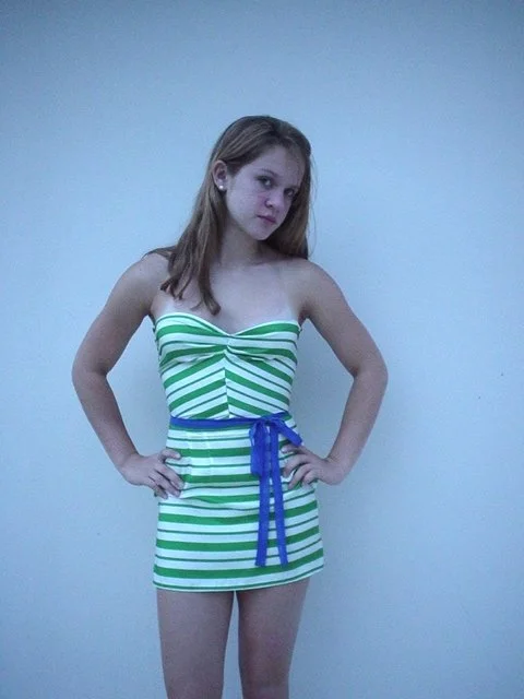 table cloth dress 008.jpg