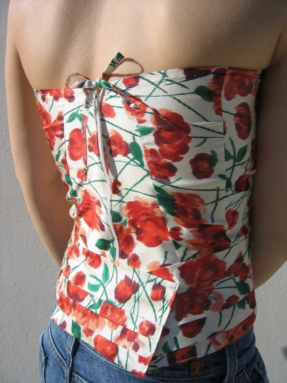 Venus Bustier- back.JPG