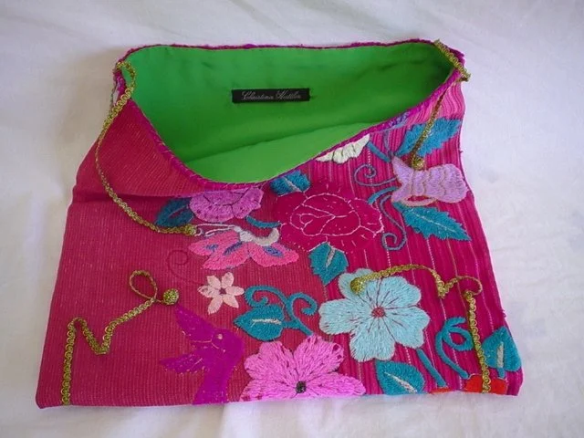 Chiapas Clutch- open.jpg