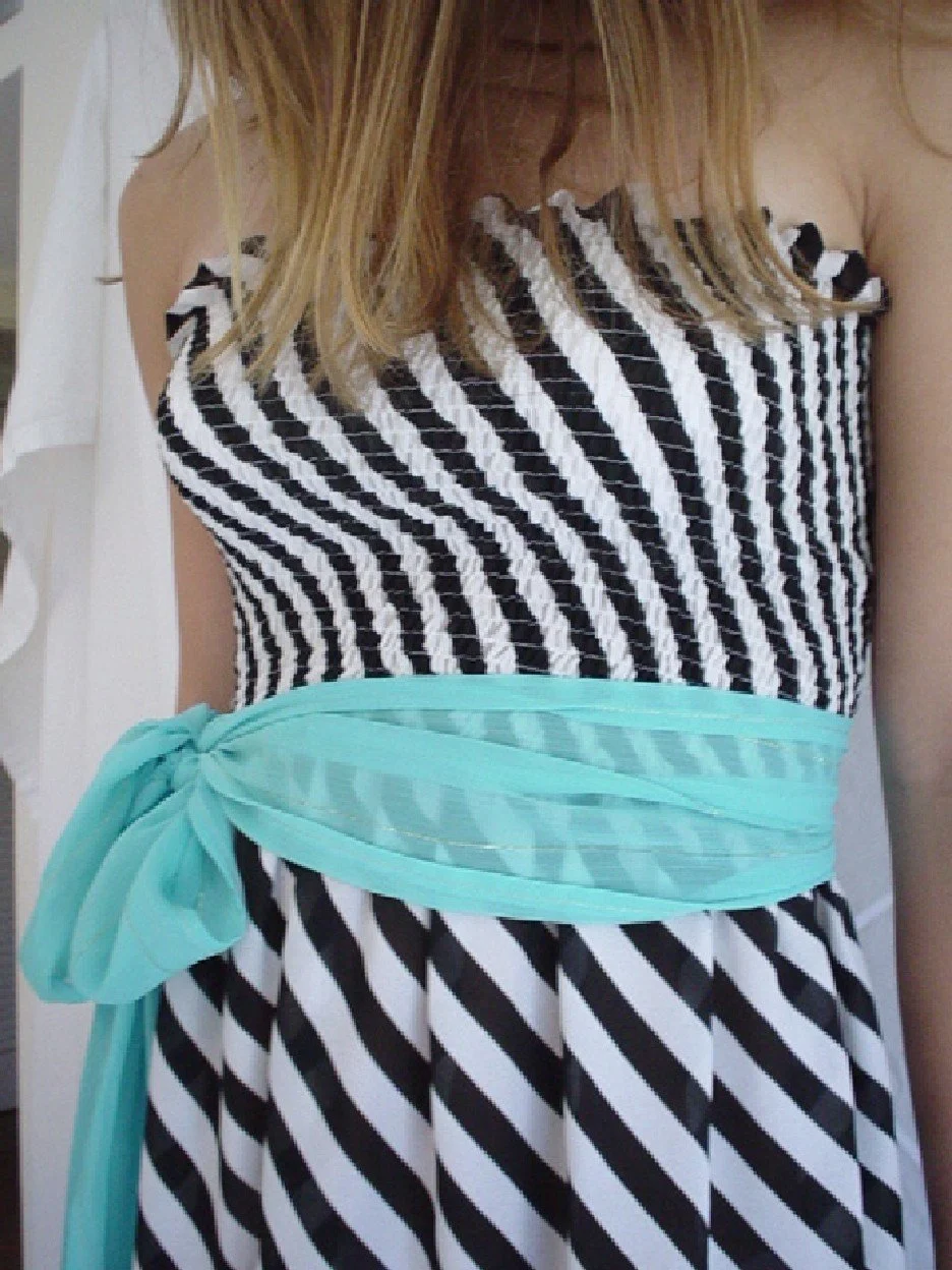 Debbie- detail.jpg