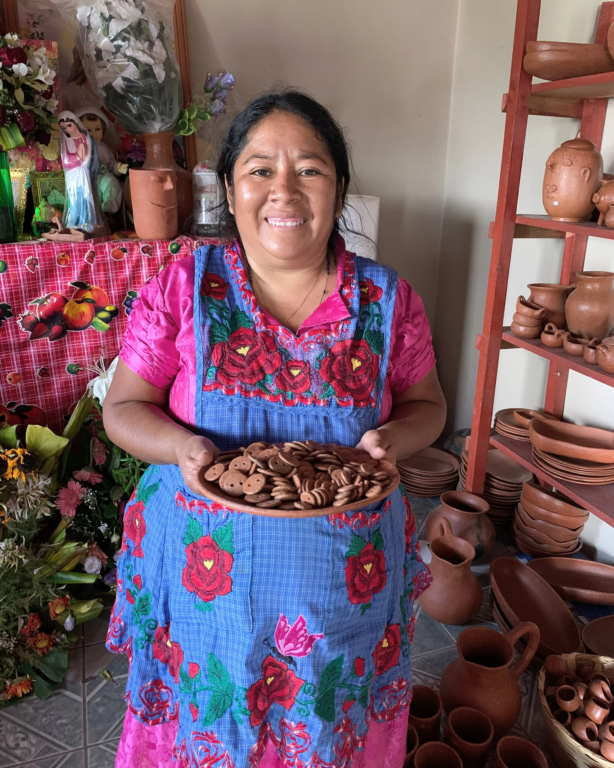 Mexchic Shopping in Oaxaca mexico for contemporary craft of Mexican design for natural clothing ceramic clay buttons fire pit san marcos tlapazola oaxaca mexico zapotec indigenous culture mexican artist regenerative sustainable fashion ethical design