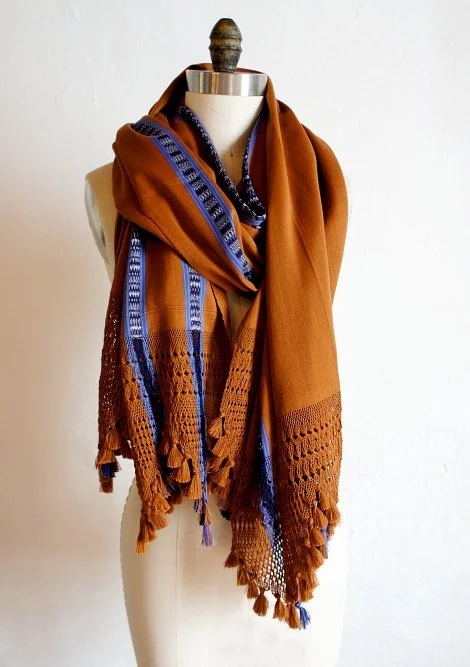 handwoven craft cotton embroidery macrame fringe rebozo shawl mexico mexican oaxaca chiapas toluca tenancingo estado de mexico highend highfashion moda textiles artisan artisanal natural dyes botanical dyes blue black plaid check blouse poncho top sh