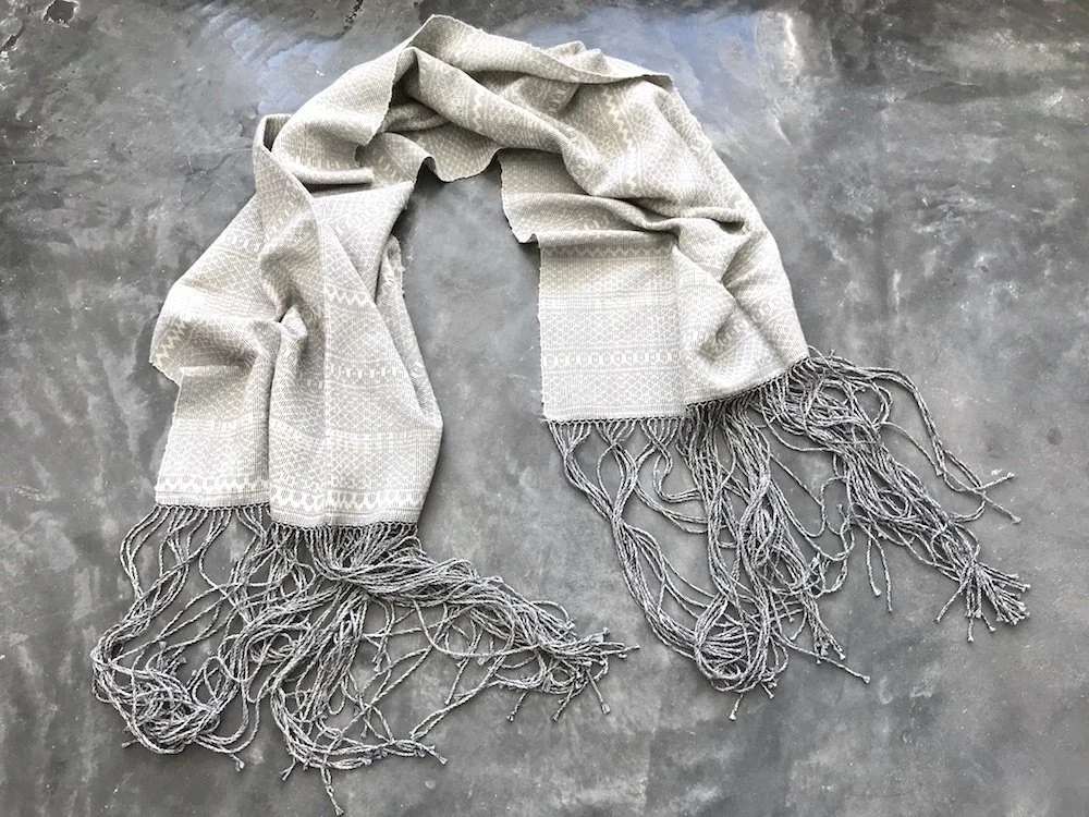 handwoven craft cotton embroidery macrame fringe rebozo shawl mexico mexican oaxaca chiapas toluca tenancingo estado de mexico highend highfashion moda textiles artisan artisanal natural dyes botanical dyes blue black plaid check blouse poncho top sh