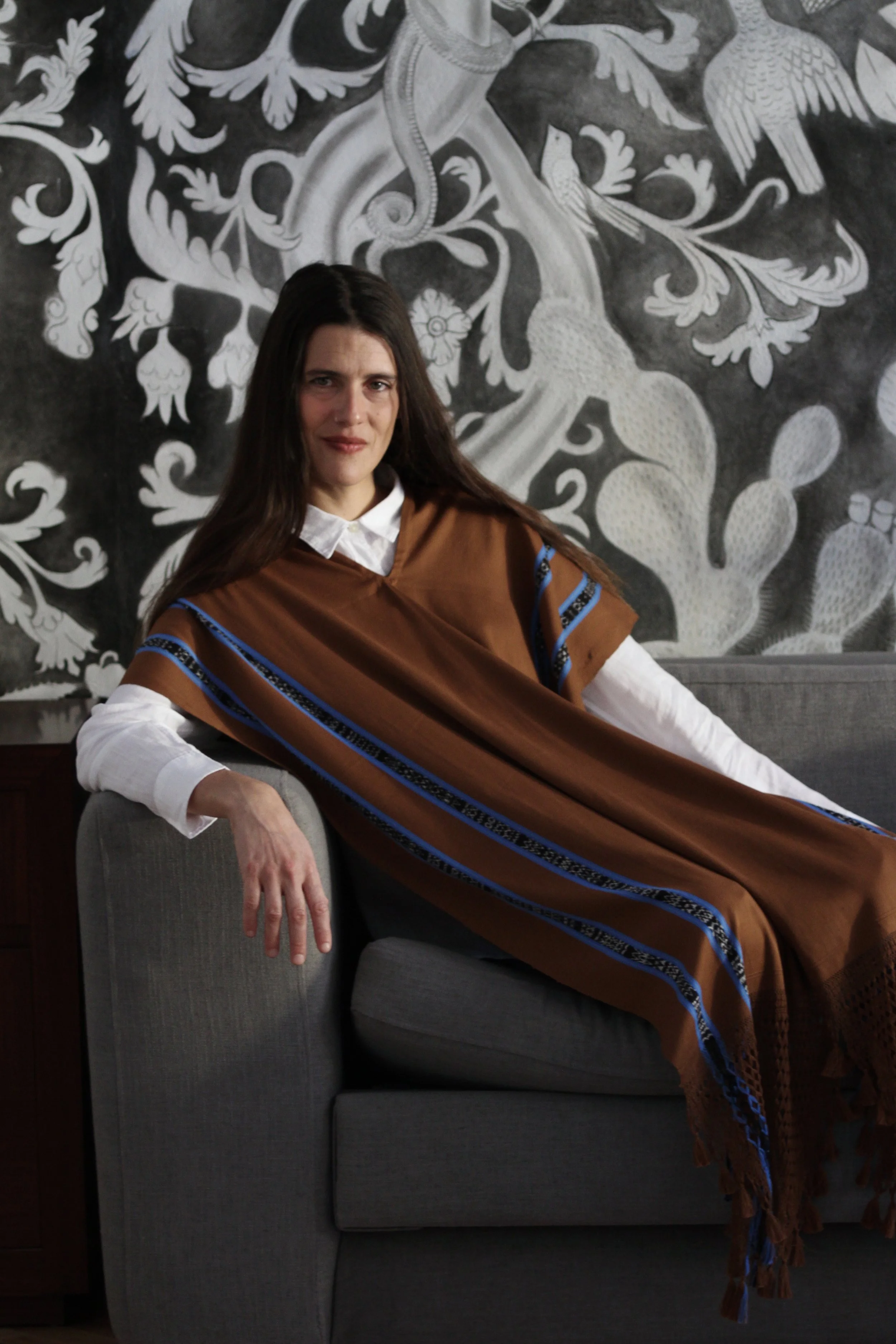 handwoven craft cotton embroidery macrame fringe rebozo shawl mexico mexican oaxaca chiapas toluca tenancingo estado de mexico highend highfashion moda textiles artisan artisanal natural dyes botanical dyes blue black plaid check blouse poncho top sh