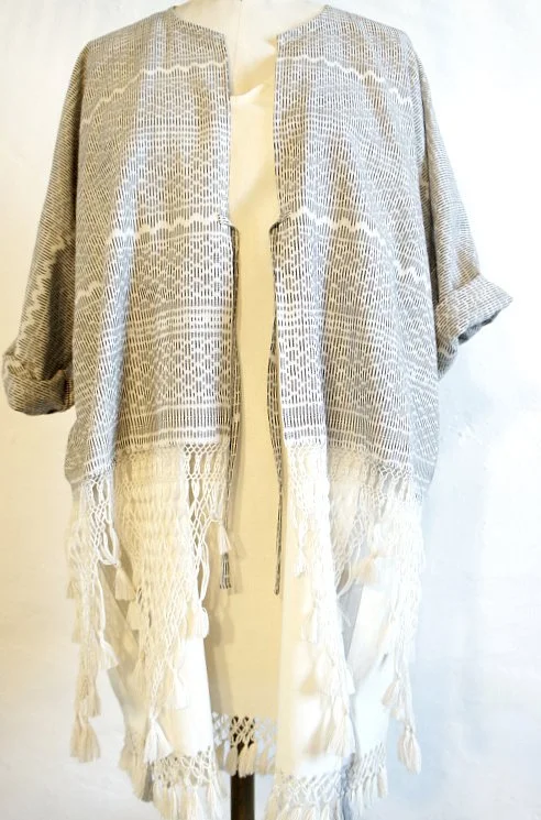 handwoven craft cotton embroidery macrame fringe rebozo shawl mexico mexican oaxaca chiapas toluca tenancingo estado de mexico highend highfashion moda textiles artisan artisanal natural dyes botanical dyes blue black plaid check blouse poncho top sh