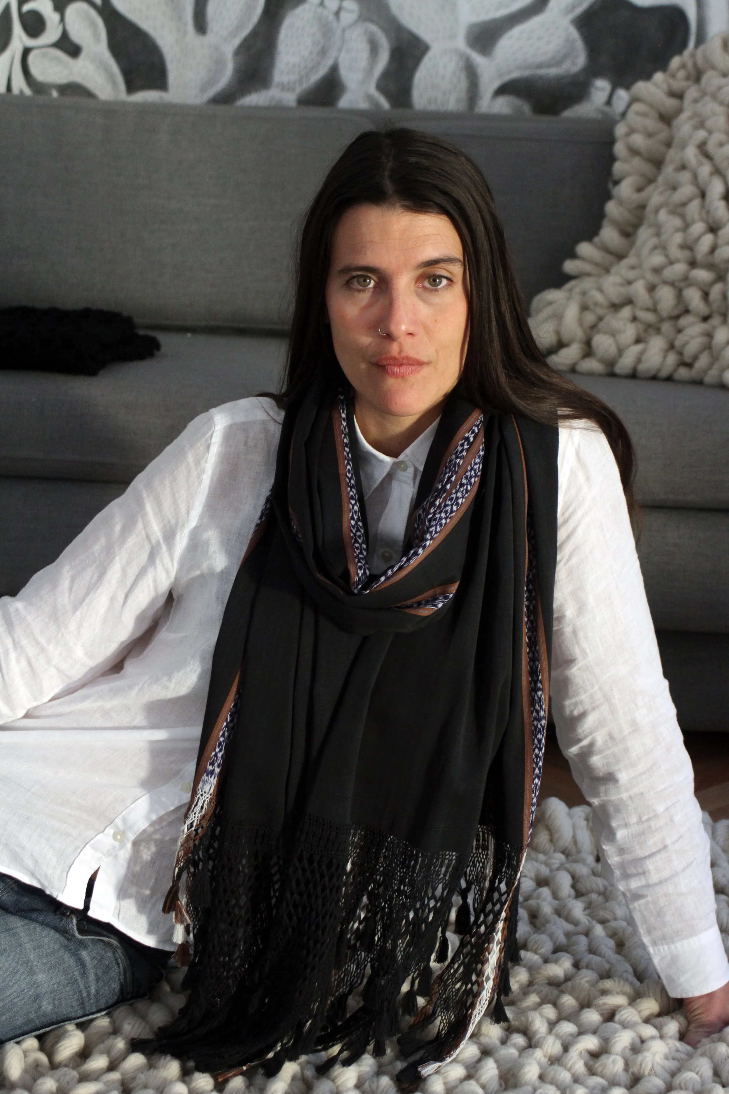handwoven craft cotton embroidery macrame fringe rebozo shawl mexico mexican oaxaca chiapas toluca tenancingo estado de mexico highend highfashion moda textiles artisan artisanal natural dyes botanical dyes blue black plaid check blouse poncho top sh