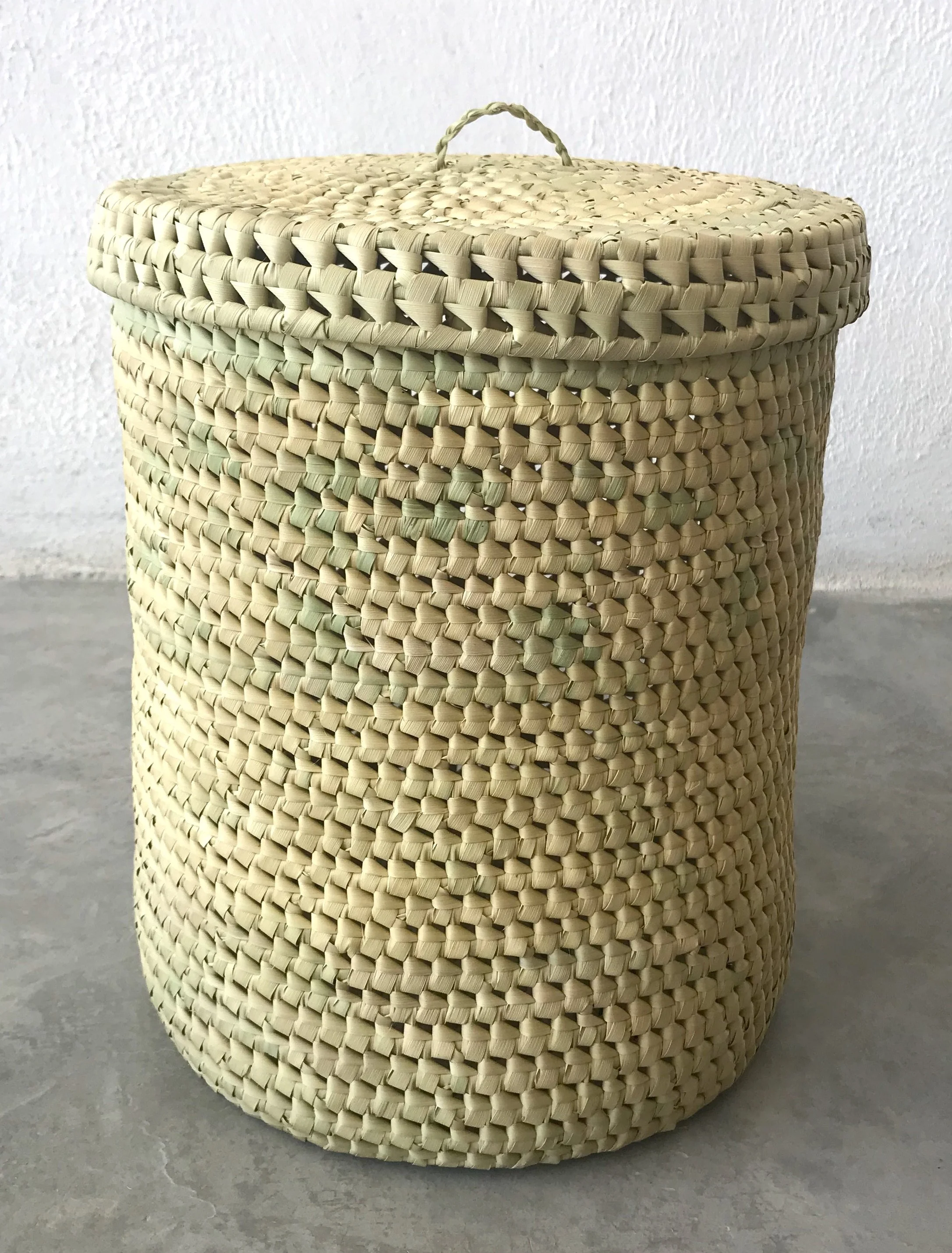 waste basket.jpg