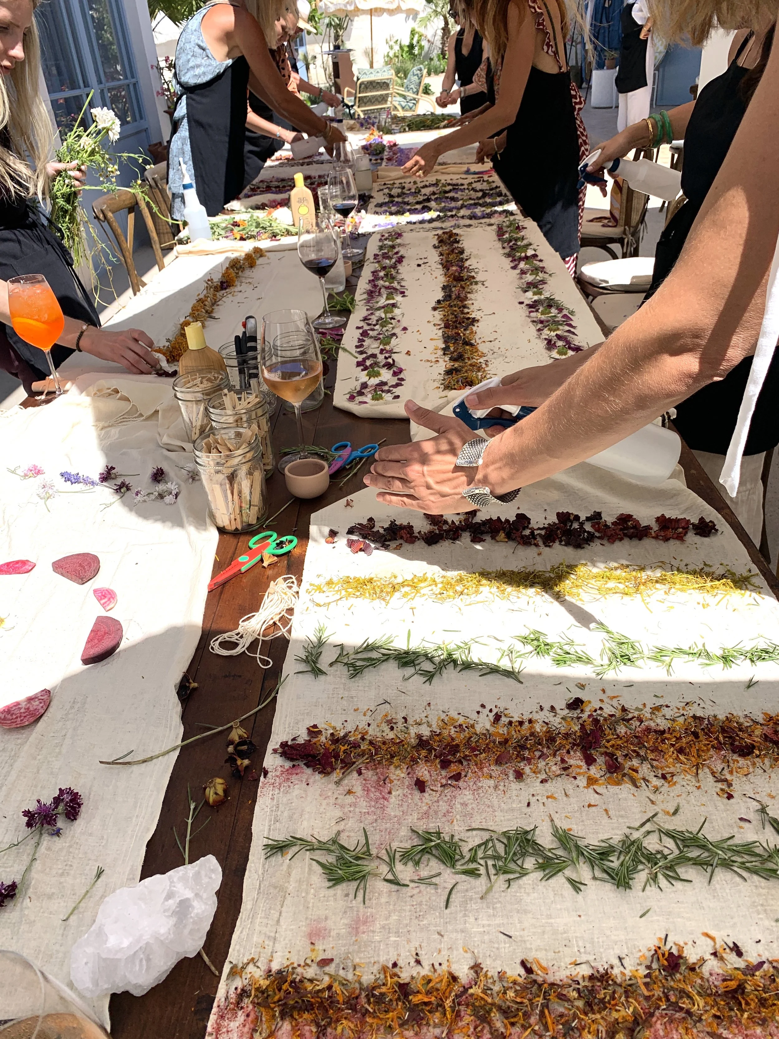 Creative flow workshops, with textile artist Christina Hattler, in her artist studio. Textile workshops, make your own contemporary textile art, with a group, family, individual. making, crafting, contemporary craft in oaxaca mexico. classes on creat