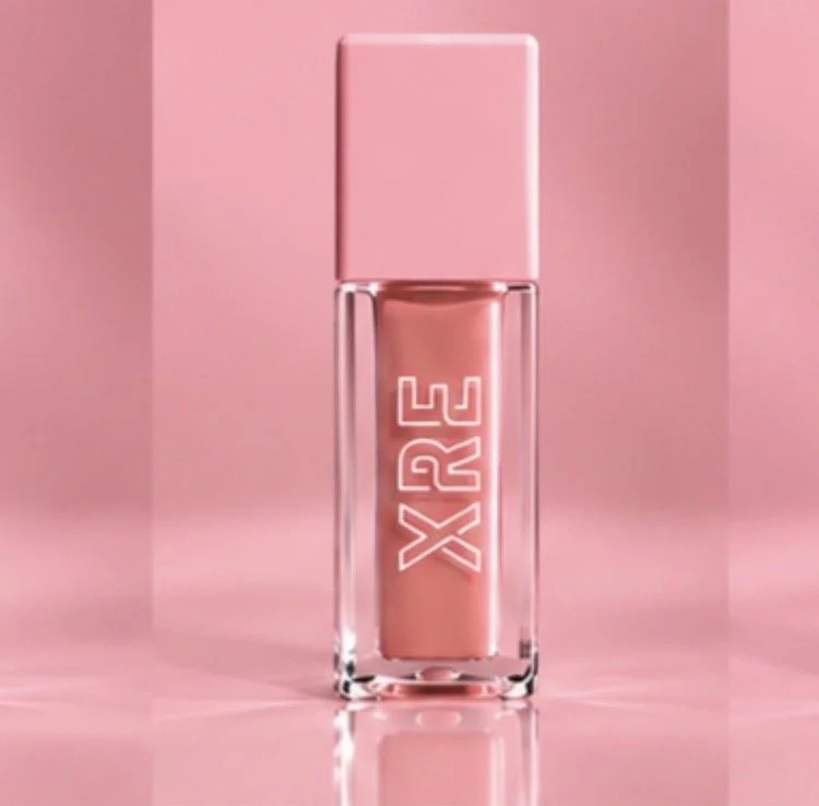 Barbie Kiss