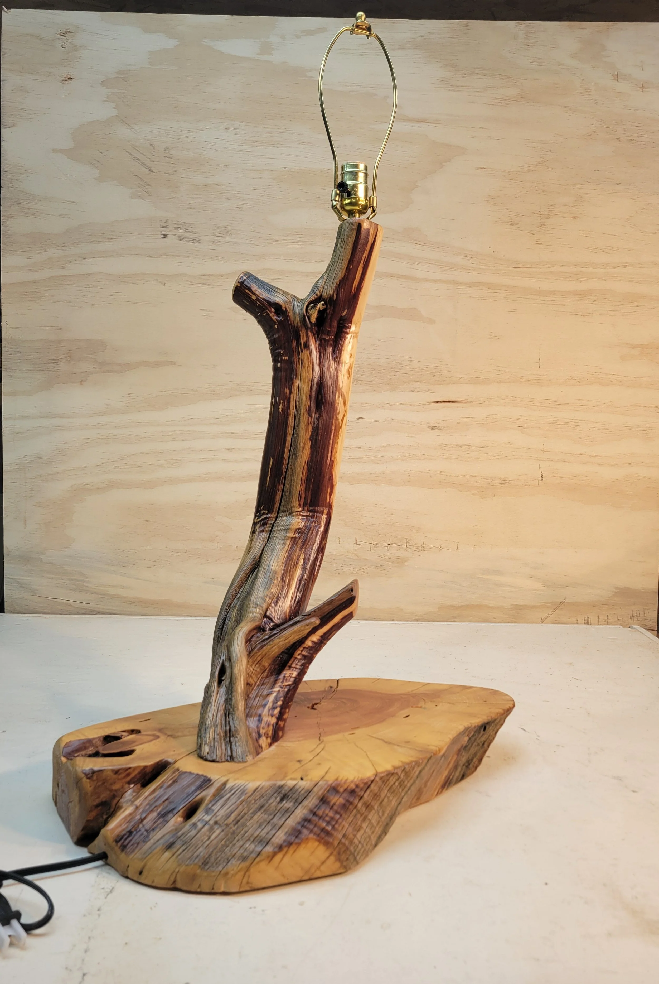 Lamp 3-Left.jpg