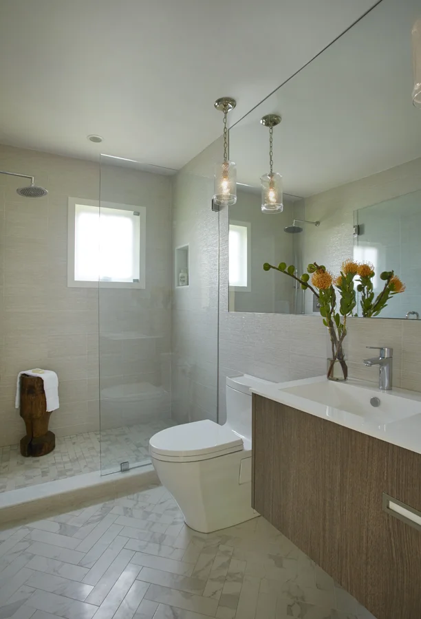 Bathroom A.jpg