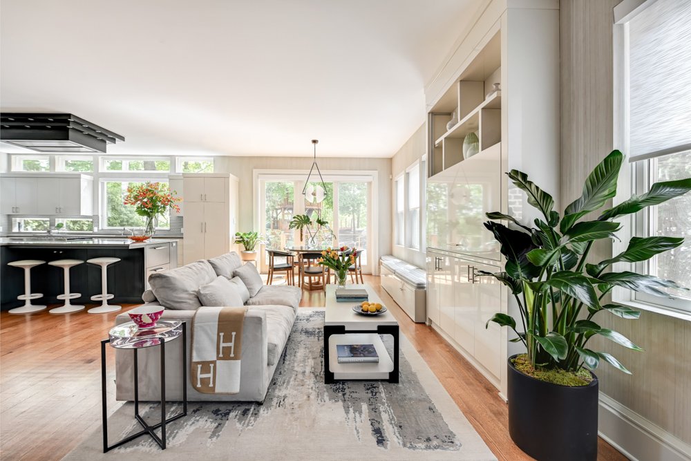 Family room TV 5.jpg